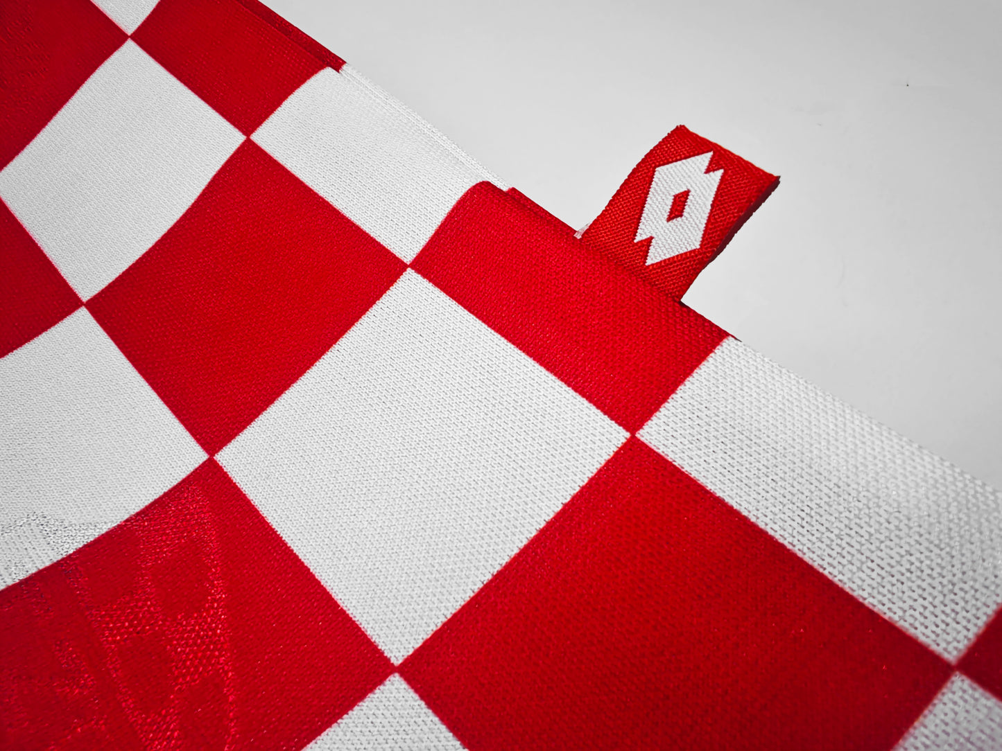 Camiseta Croacia Lotto Away 1998 – Azul con damero lateral (Francia ’98, era Šuker/Boban)