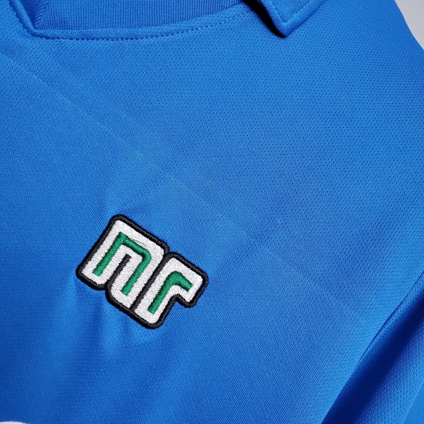 SSC Napoli “Mars” 1988–89 — Camiseta home NR celeste (cuello en V)