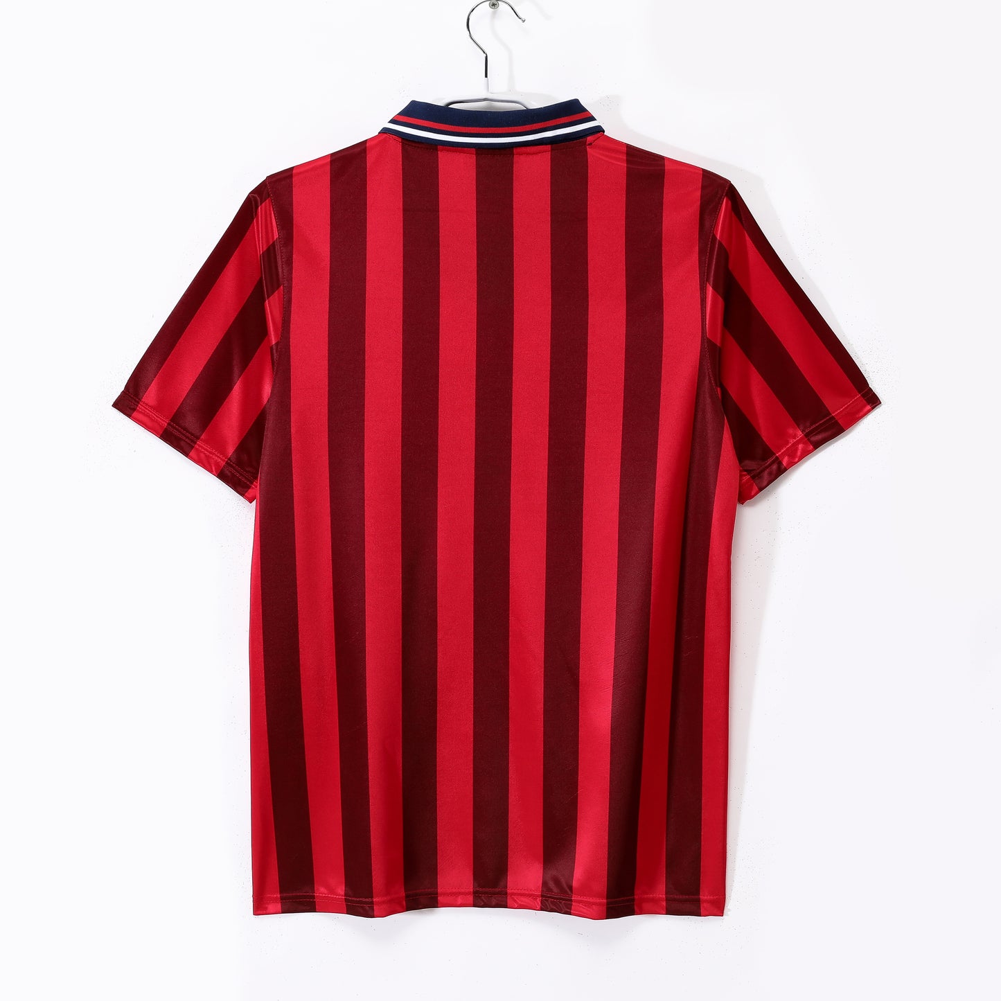Camiseta Inglaterra Umbro Tercera 1995–1996 – Roja con Cruz de San Jorge