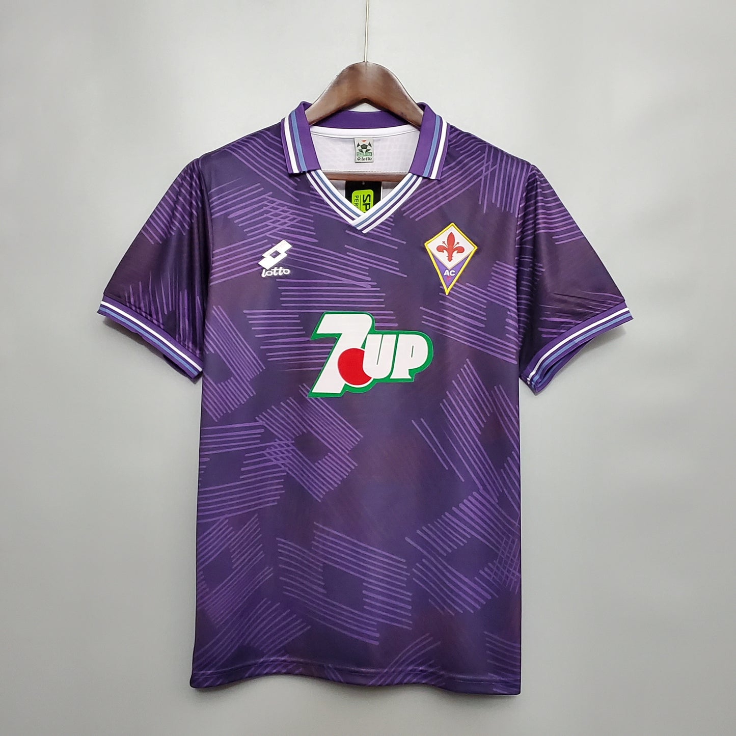 Fiorentina “7UP” 1992–93 — Camiseta home Lotto violeta (gráfico noventero)