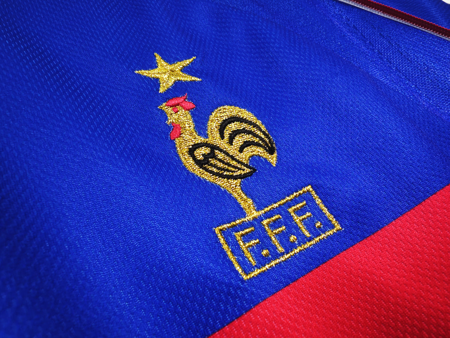 Camiseta Francia adidas Azul (FFF) — Retro 2002–04 | Era Zidane, Manga con 3 franjas
