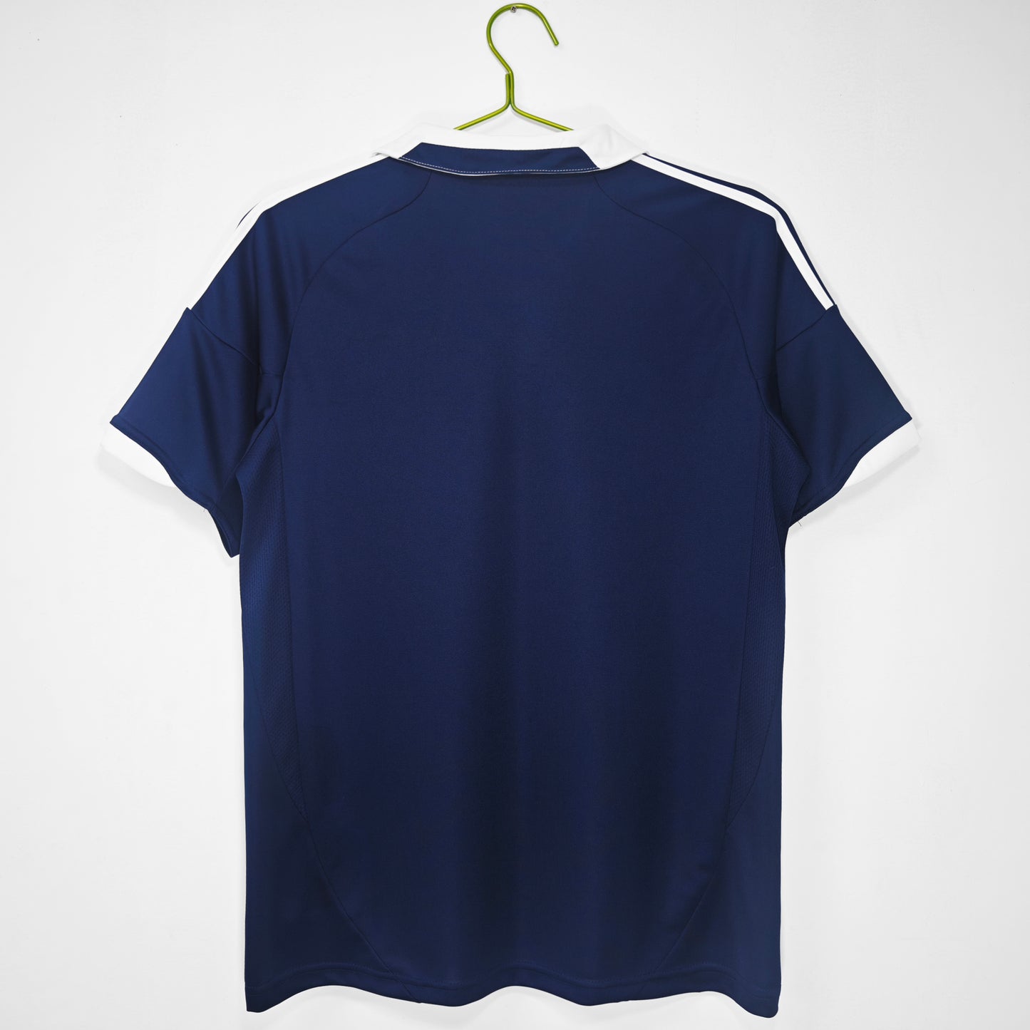 Camiseta Escocia adidas Local 2009–2011 – Azul marino con cuello blanco y “St. Andrew’s Cross” (Climacool)
