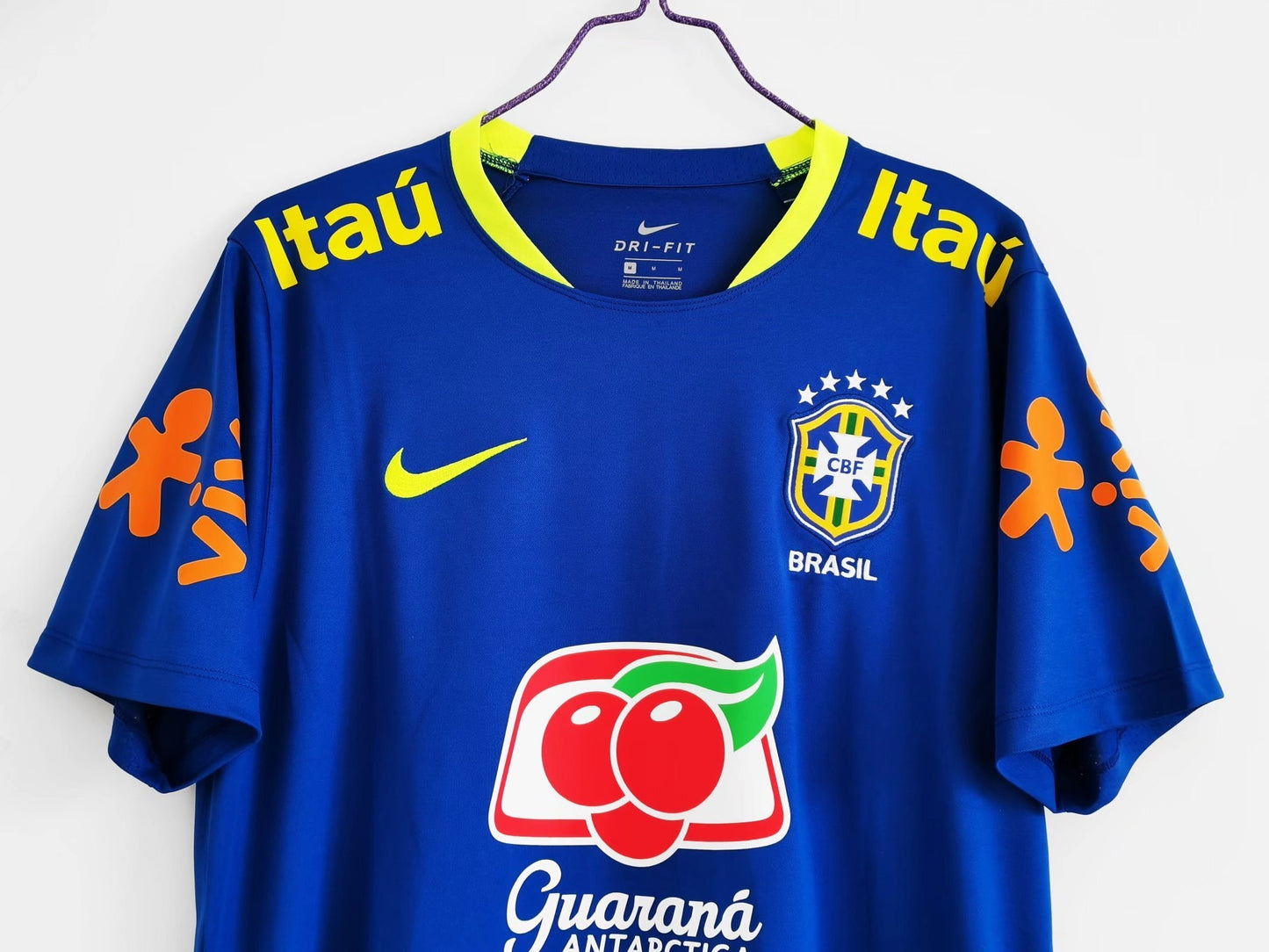 Brasil Nike — Training 2014-15 Azul | Guaraná Antarctica, Itaú & Vivo