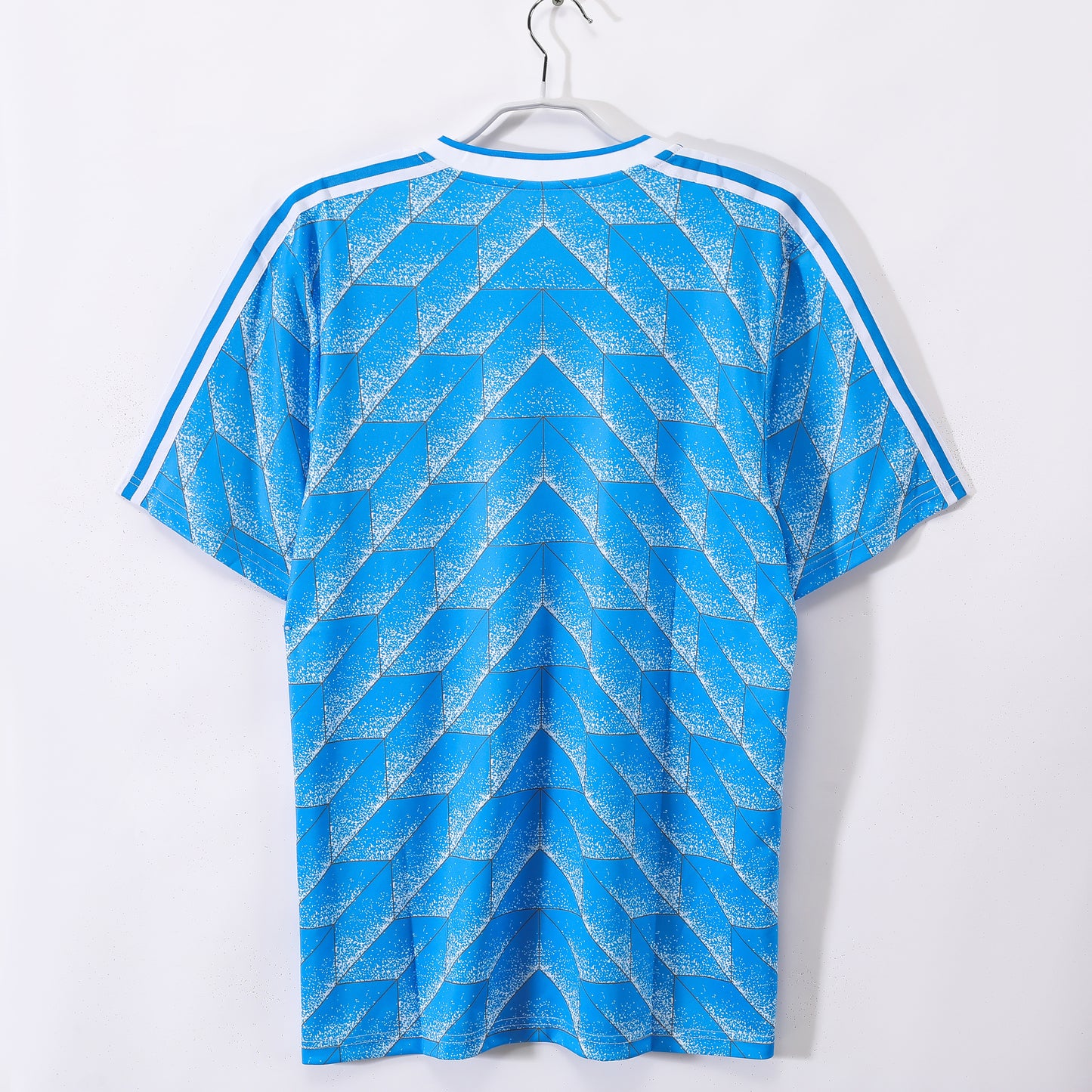 Camiseta DDR / Alemania Democrática adidas Visitante 1988–1990 – Azul con patrón geométrico (Trefoil)