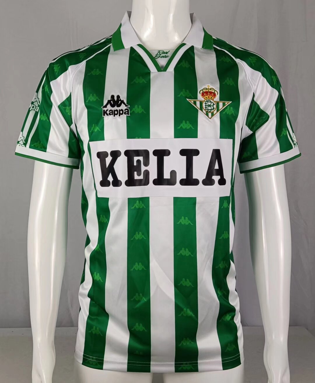 Real Betis “KELIA” 1995–96 — Camiseta home Kappa verde/blanca (cuello polo)