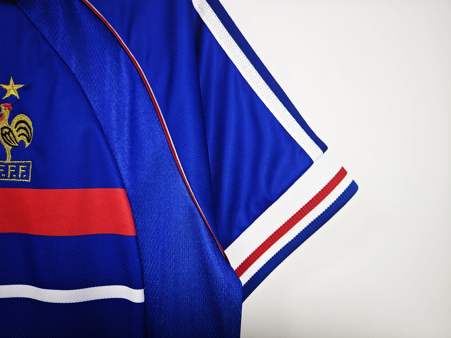 Camiseta Francia adidas Azul (FFF) — Retro 2002–04 | Era Zidane, Manga con 3 franjas