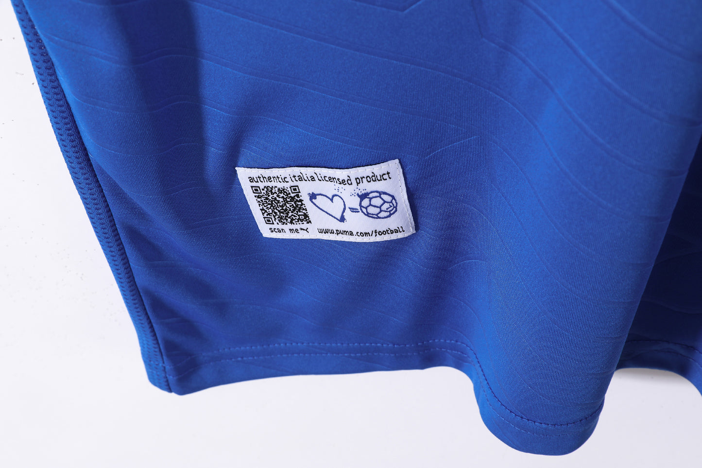 Camiseta Italia Puma Local 2012/13 (Euro 2012) – Azzurra con cuello blanco tricolor