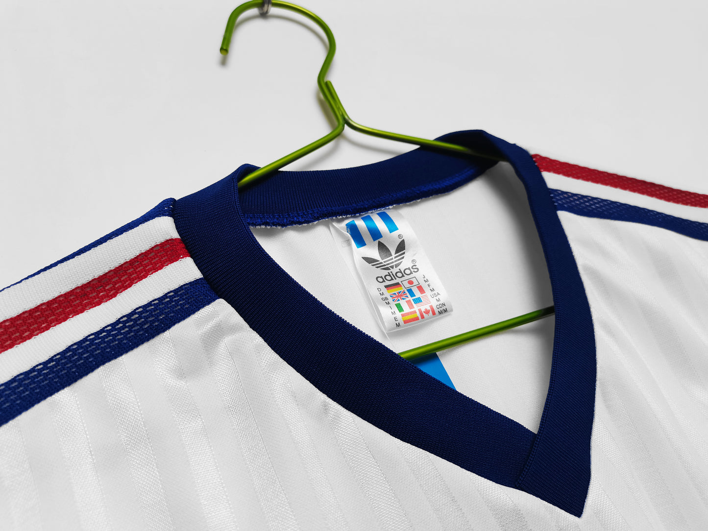 Yugoslavia adidas — Home blanco 1990-92 | Camino a Italia ’90 (Stojković & Prosinečki)