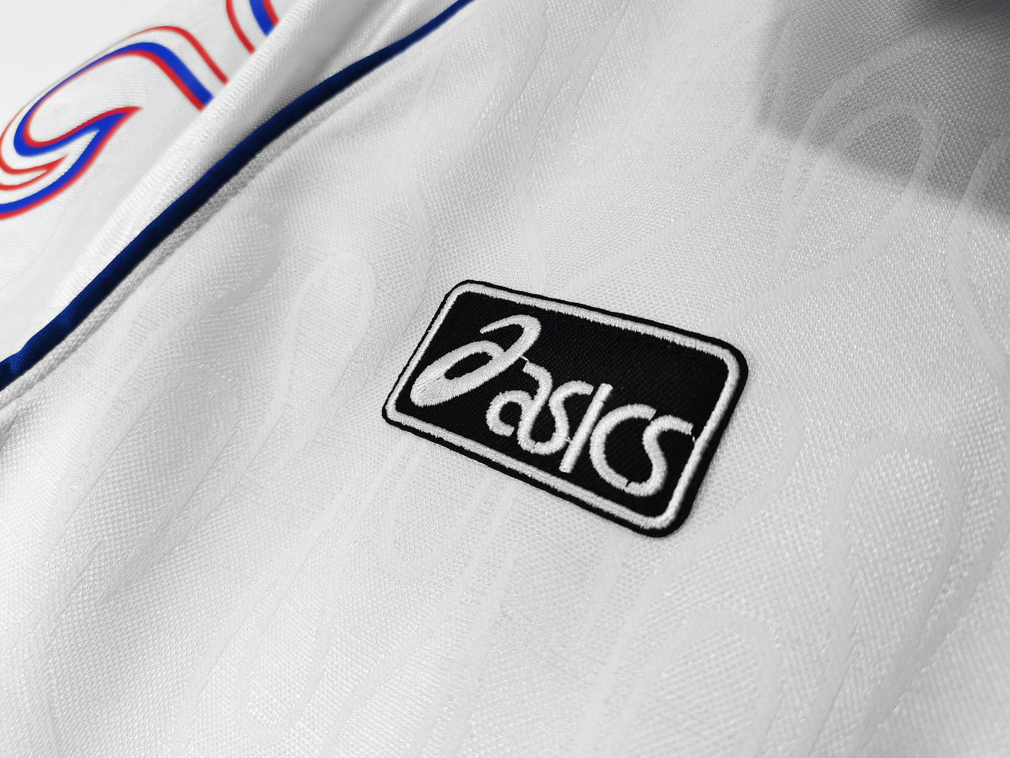 Japón 1997/98 Away Asics — “Flames” Blanca | Francia 98, debut mundialista