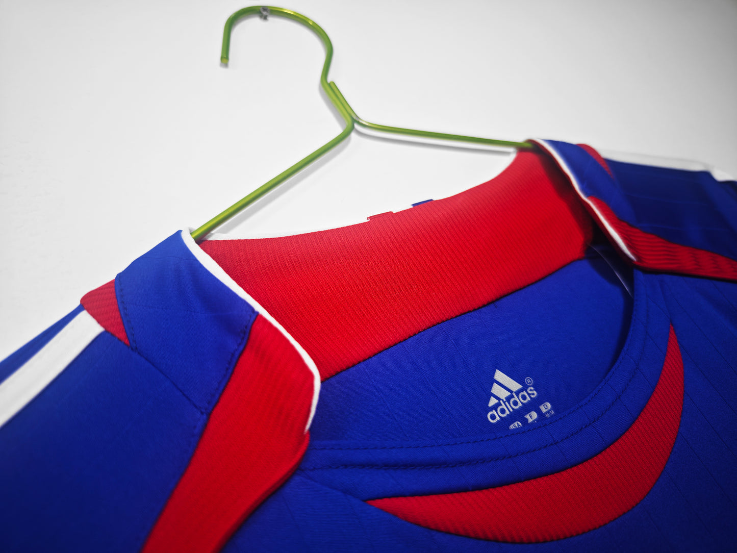Camiseta Francia adidas Local 2006/08 (Mundial 2006) – Azul con detalles rojos y blancos – Climacool