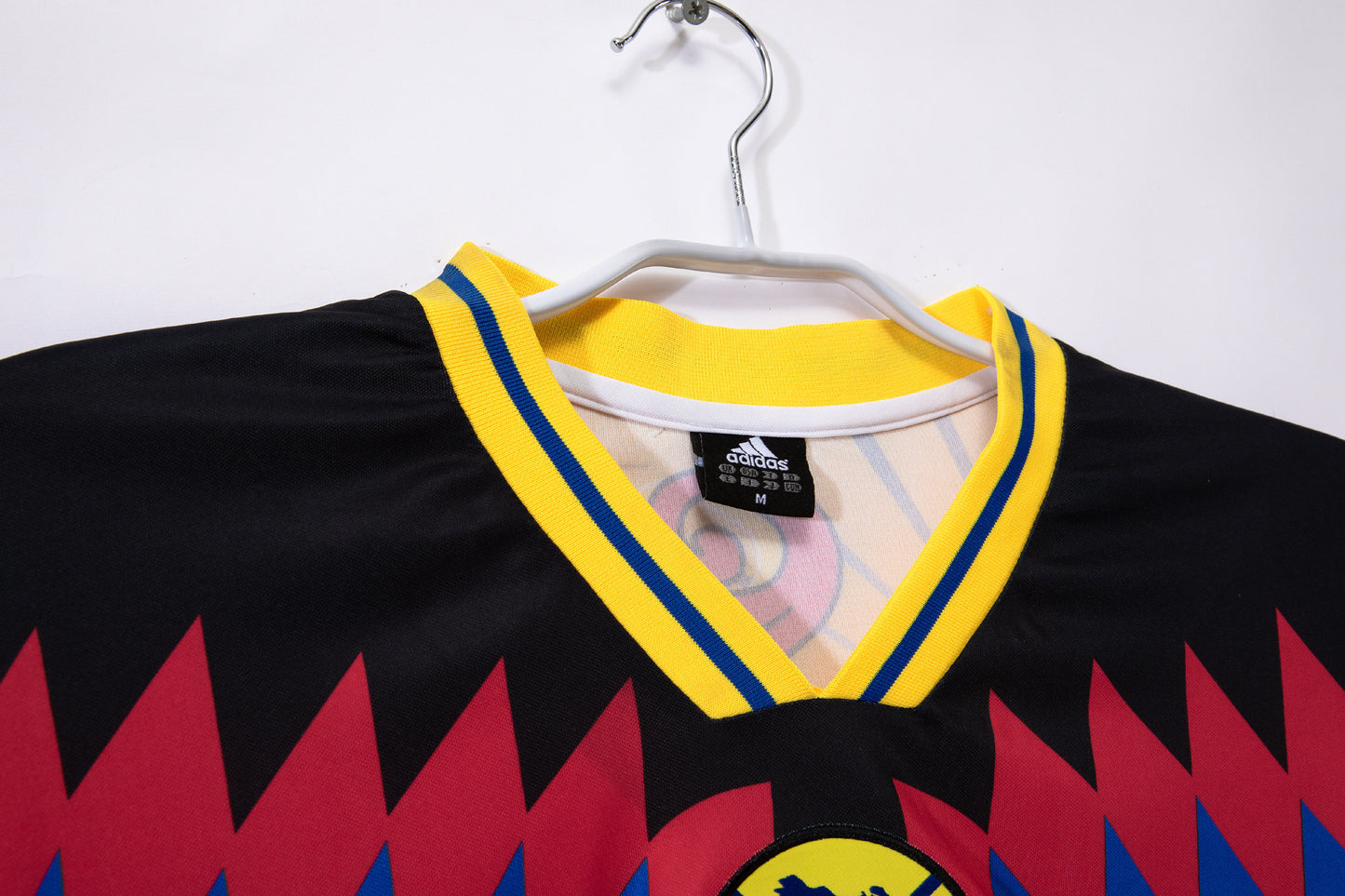 Camiseta Portero Jorge Campos “Sol” – ABA Sport 1995–1997 – Amarilla Multicolor