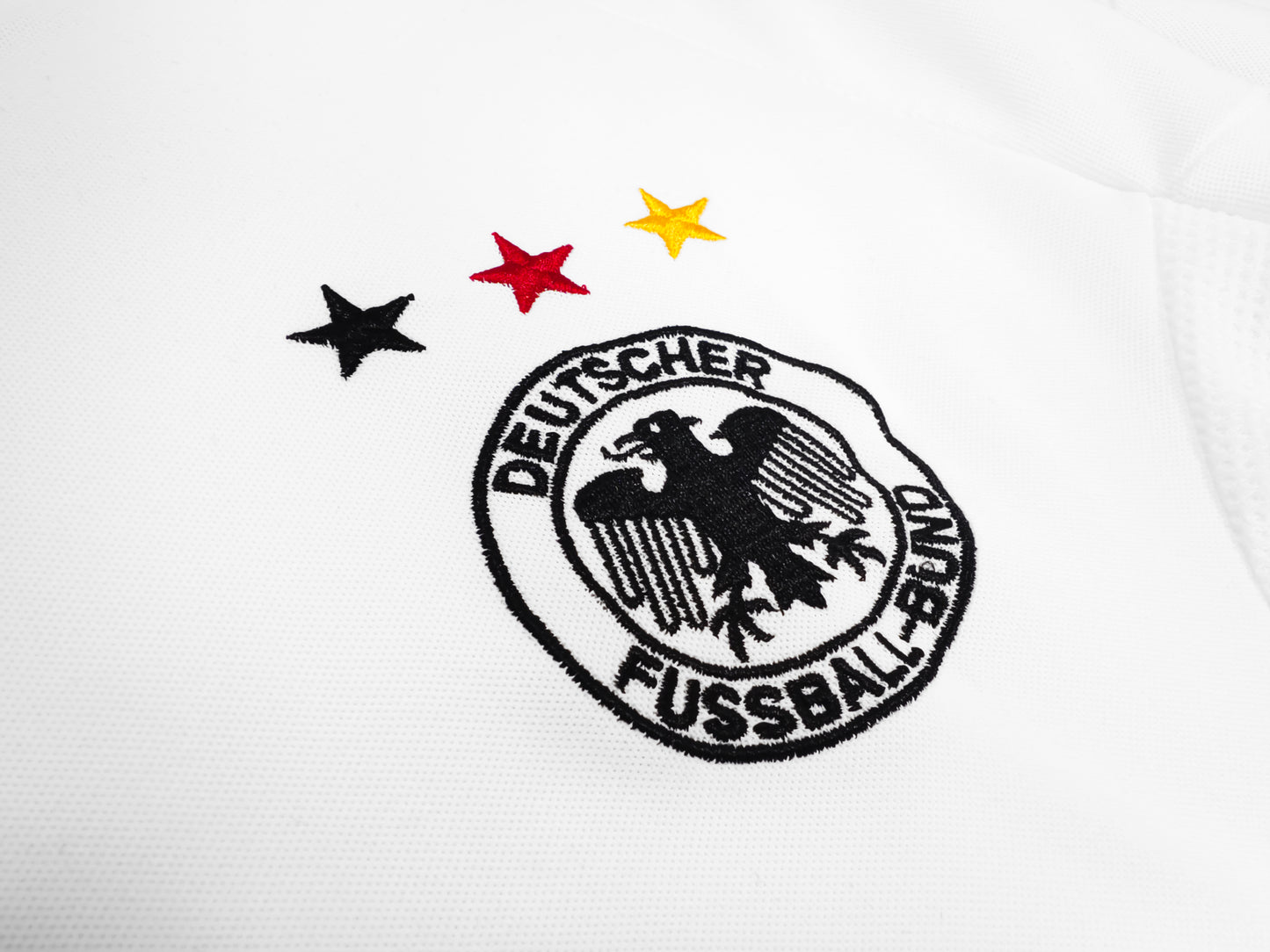 Camiseta Alemania adidas Local 2010/11 (Mundial Sudáfrica 2010) – Blanca con detalles negros – Climacool