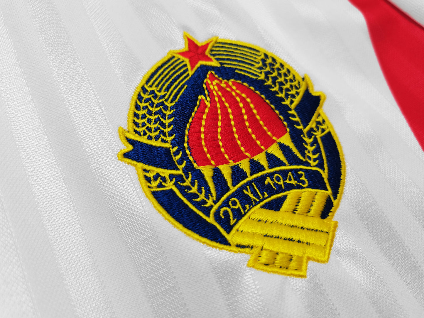 Yugoslavia adidas — Home blanco 1990-92 | Camino a Italia ’90 (Stojković & Prosinečki)