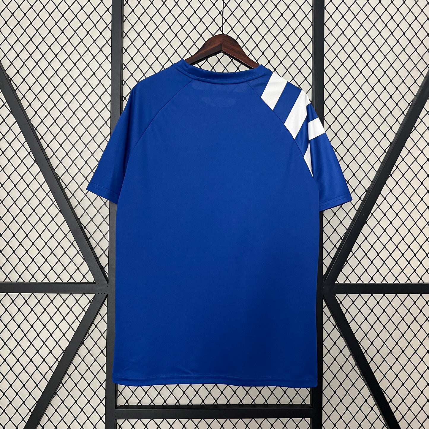 Real Zaragoza 2023–2024 (Away, Azul) – Caravan Fragancias