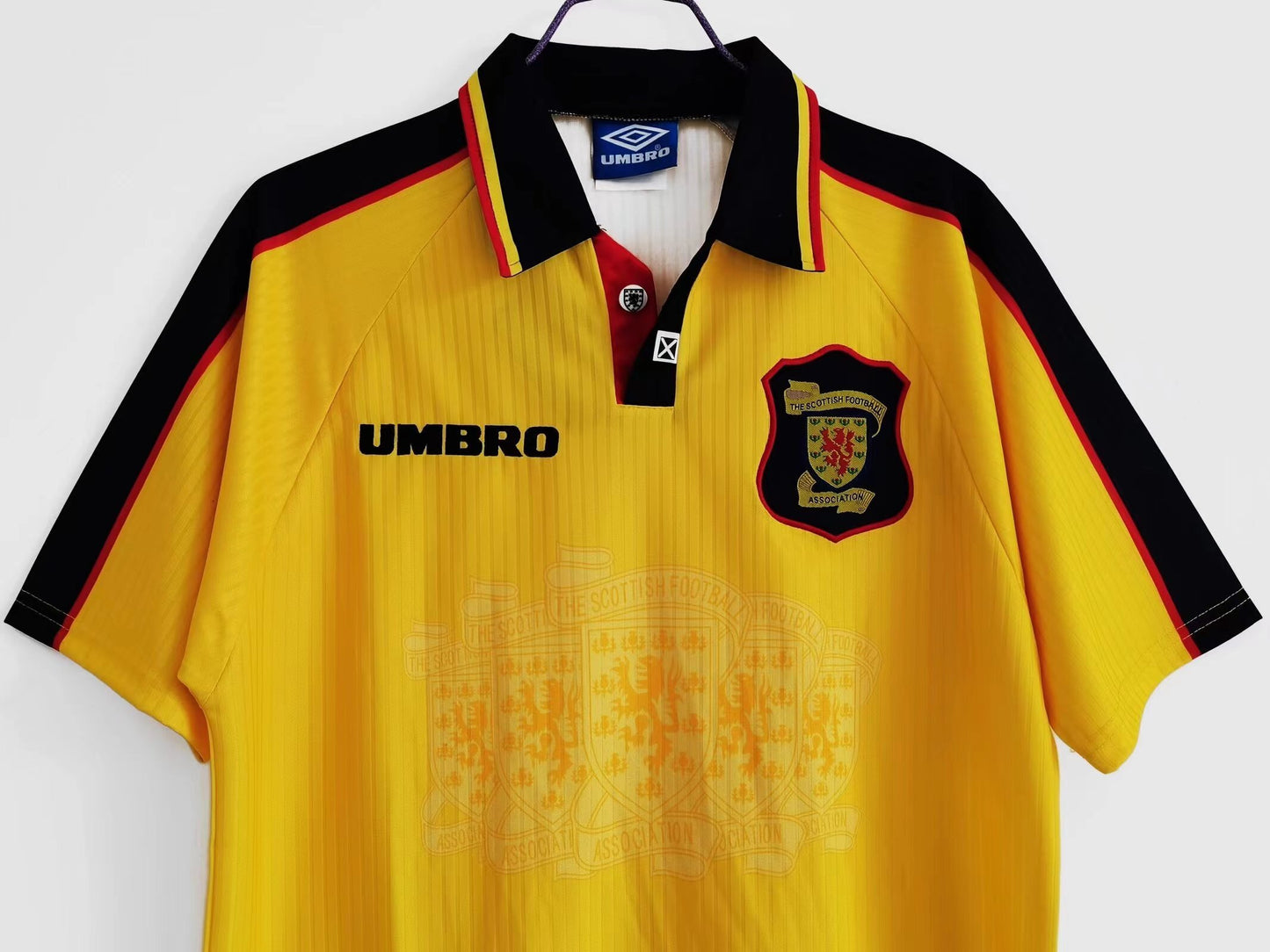 Escocia 1996/98 Umbro — Amarilla SFA | Era Euro 96 & Francia 98