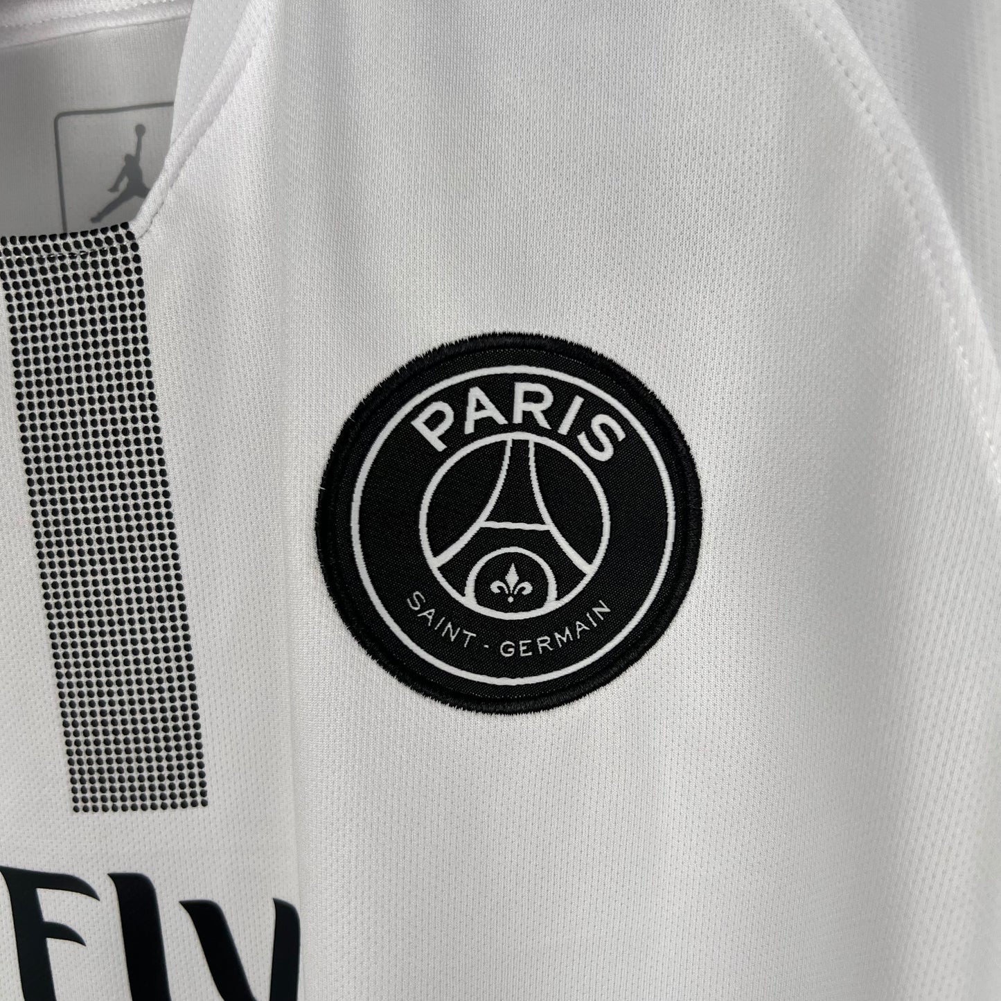 Paris Saint-Germain “Jordan” 2018–2019 (Away/UCL, Blanco) – Fly Emirates