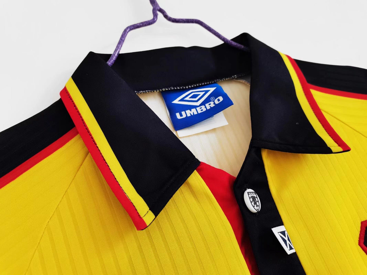 Escocia 1996/98 Umbro — Amarilla SFA | Era Euro 96 & Francia 98