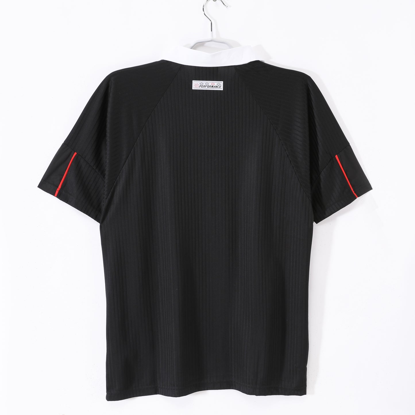 Inglaterra 1998–2000 Training/Pre-Match (Negra) – Umbro