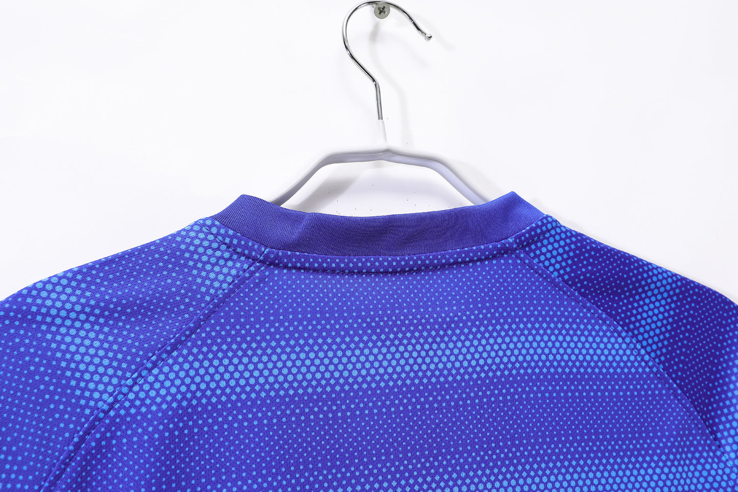 Camiseta Brasil Nike Away 2016–2017 – Azul con franjas de micro-puntos (Dri-FIT)
