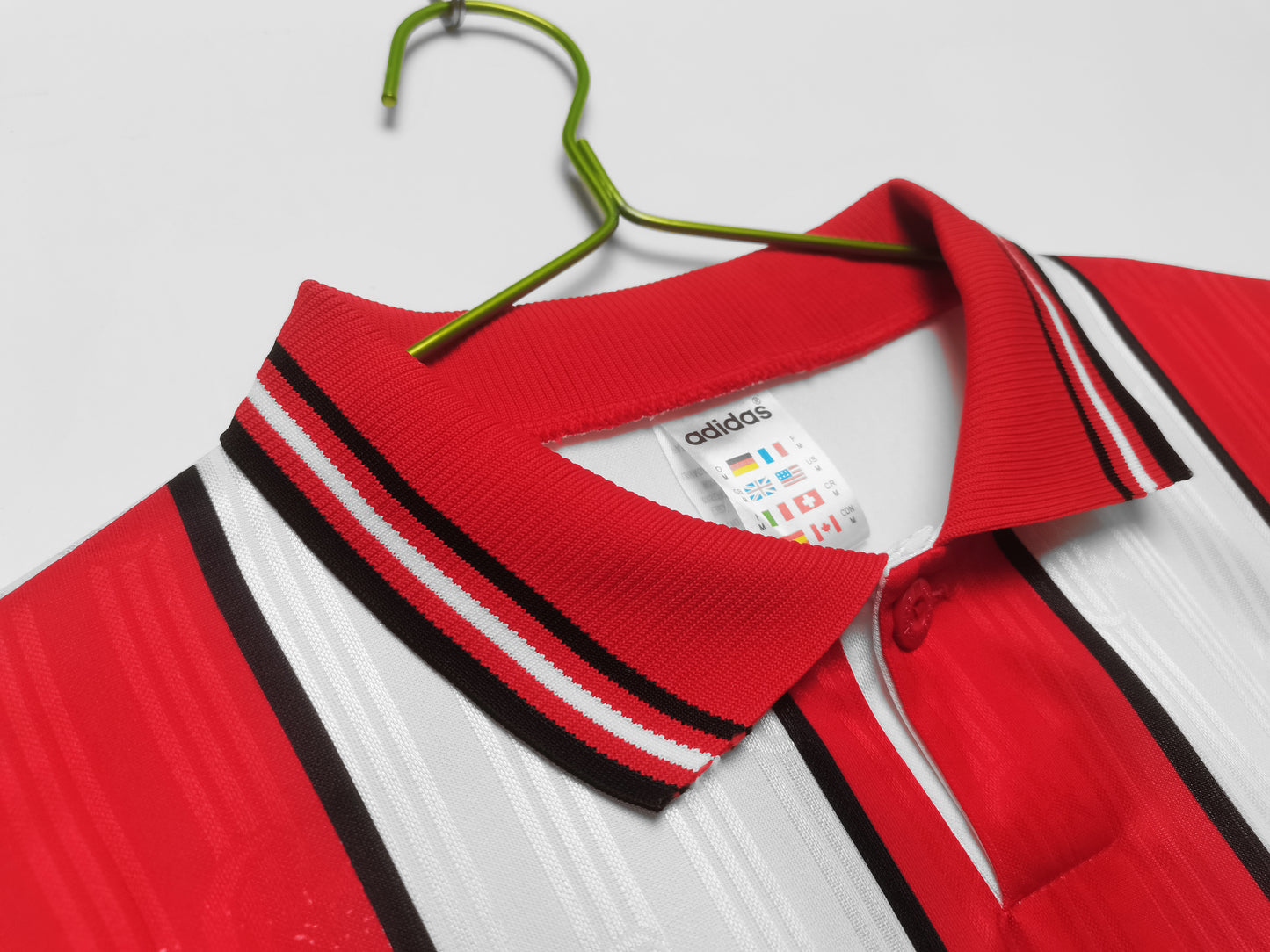 Turquía TFF adidas — Away blanco | Estilo mediados 90s, era Euro ’96 (Hakan Şükür & Tugay)