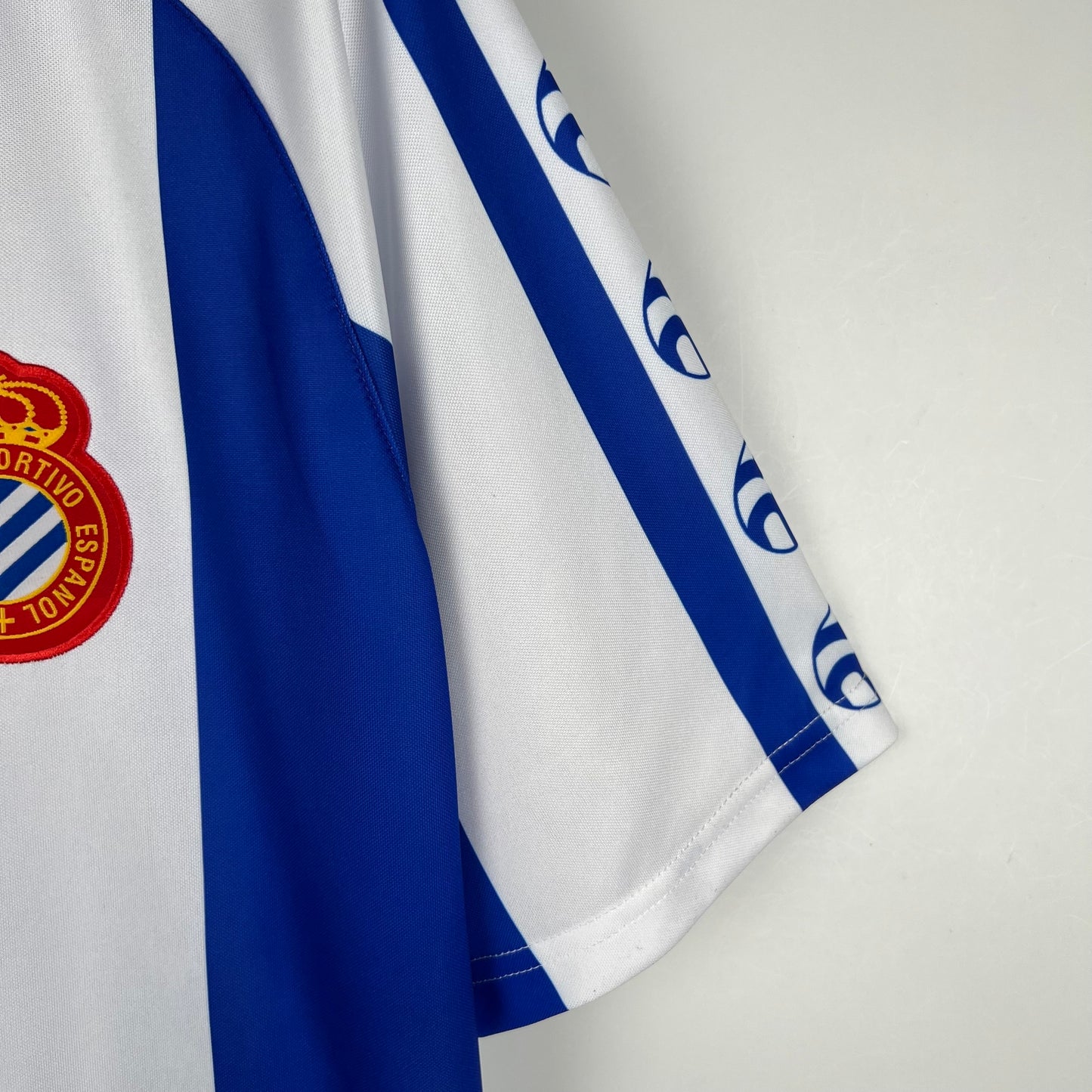 RCD Espanyol “Massana” 1996–98 — Camiseta home blanquiazul (cuello polo)