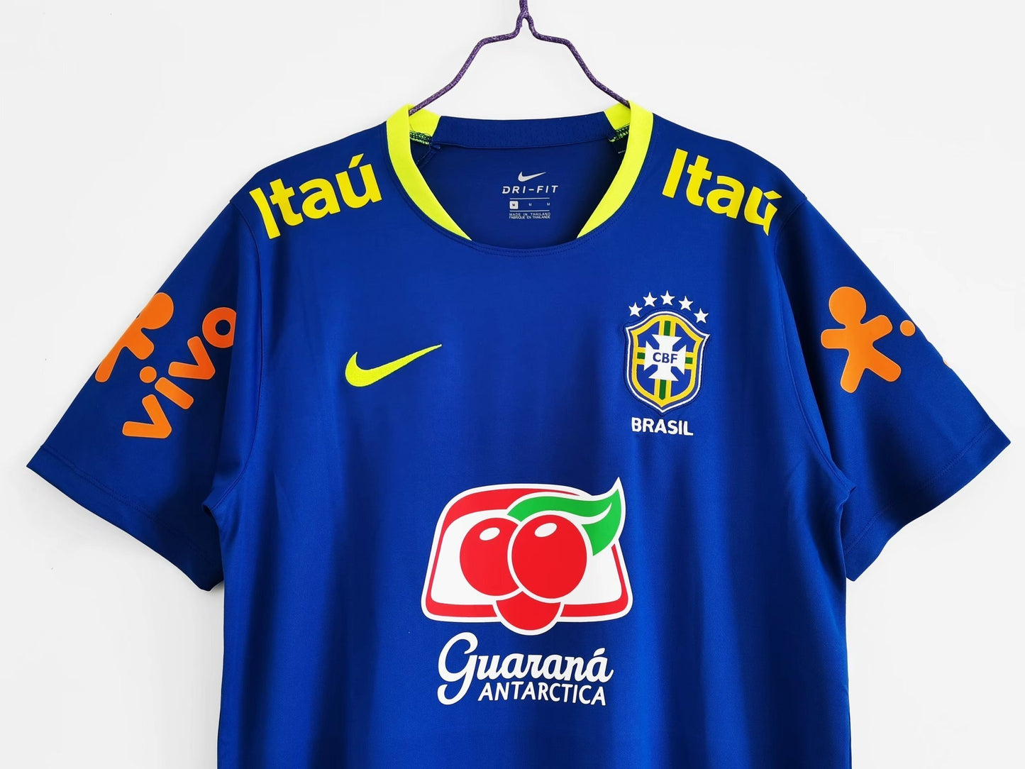 Brasil Nike — Training 2014-15 Azul | Guaraná Antarctica, Itaú & Vivo