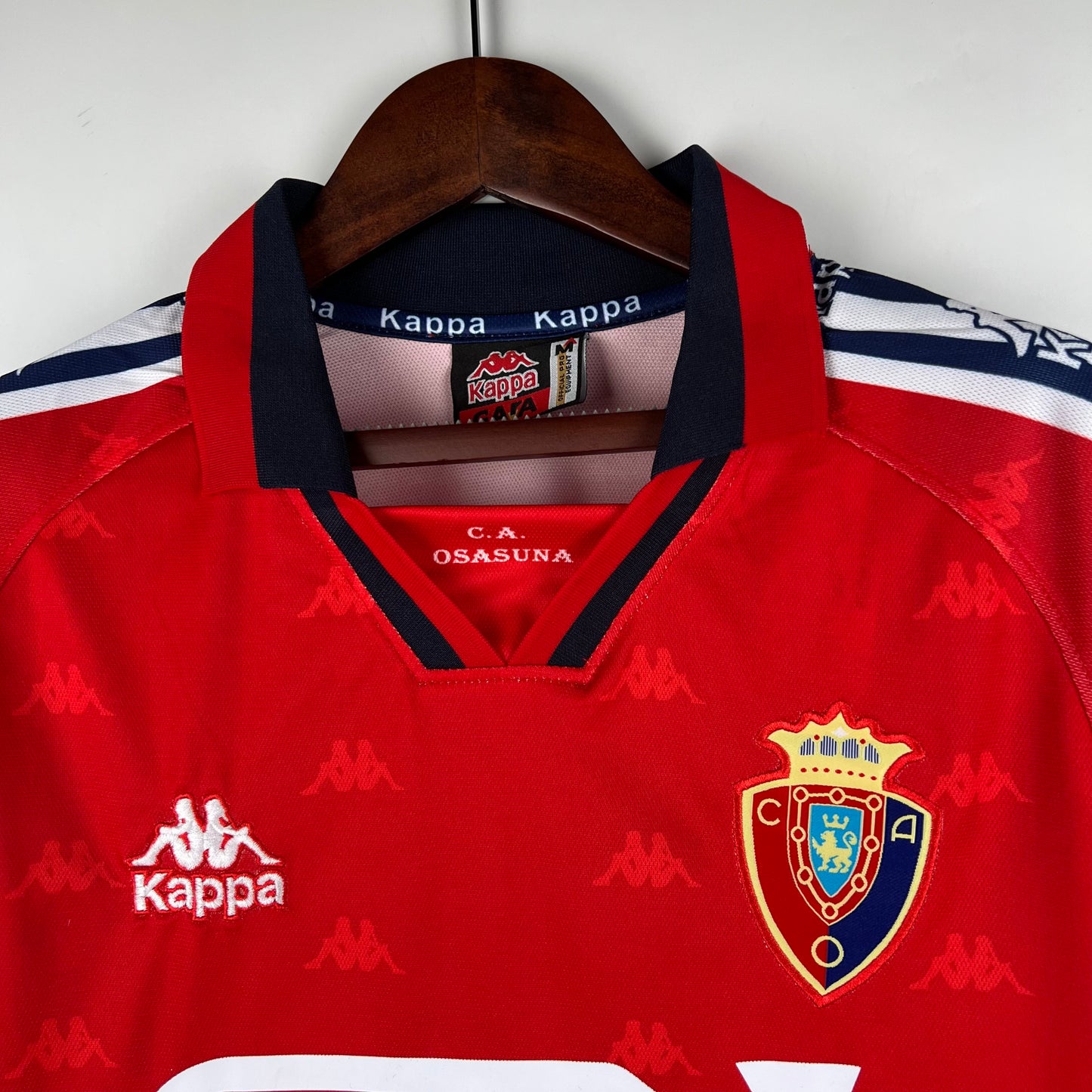 Arsenal “Fly Emirates” 2006–08 — Camiseta home Nike roja (mangas blancas)