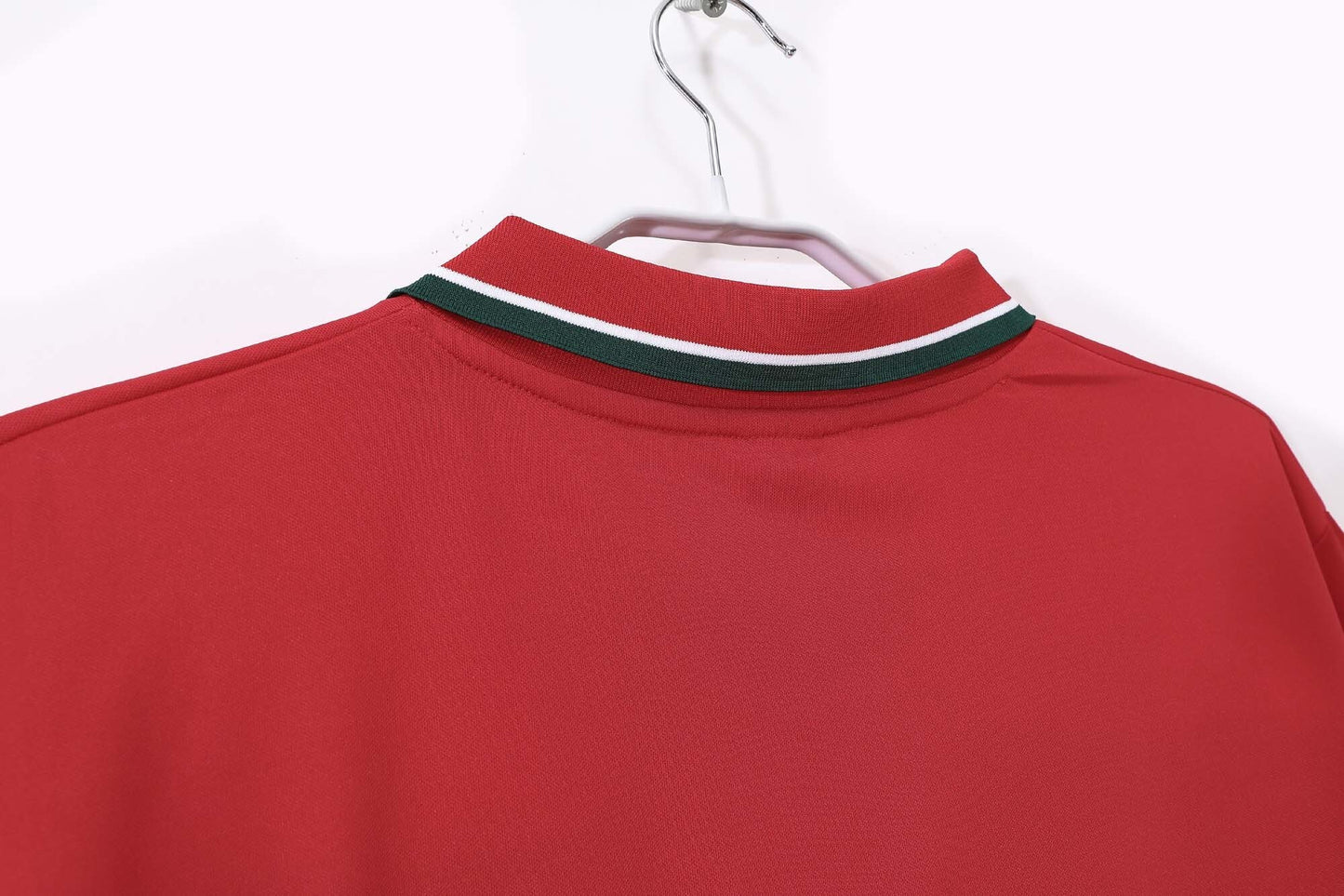 Camiseta Marruecos Puma Local 2004–2006 – Roja con banda verde (Leones del Atlas)