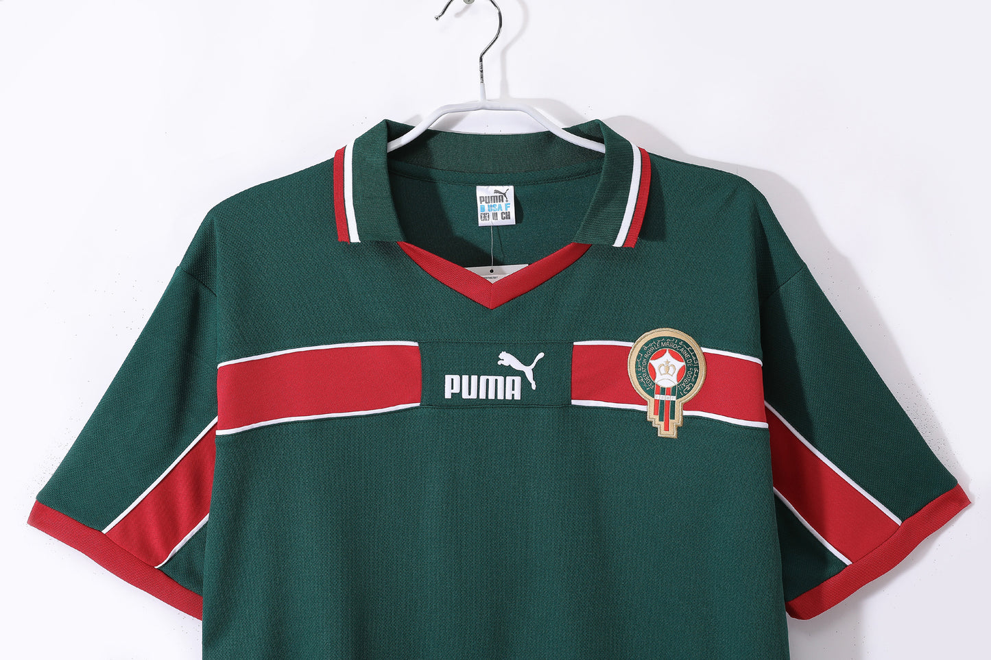 Camiseta Marruecos Puma Visitante 2004–2006 – Verde con banda roja (Leones del Atlas)