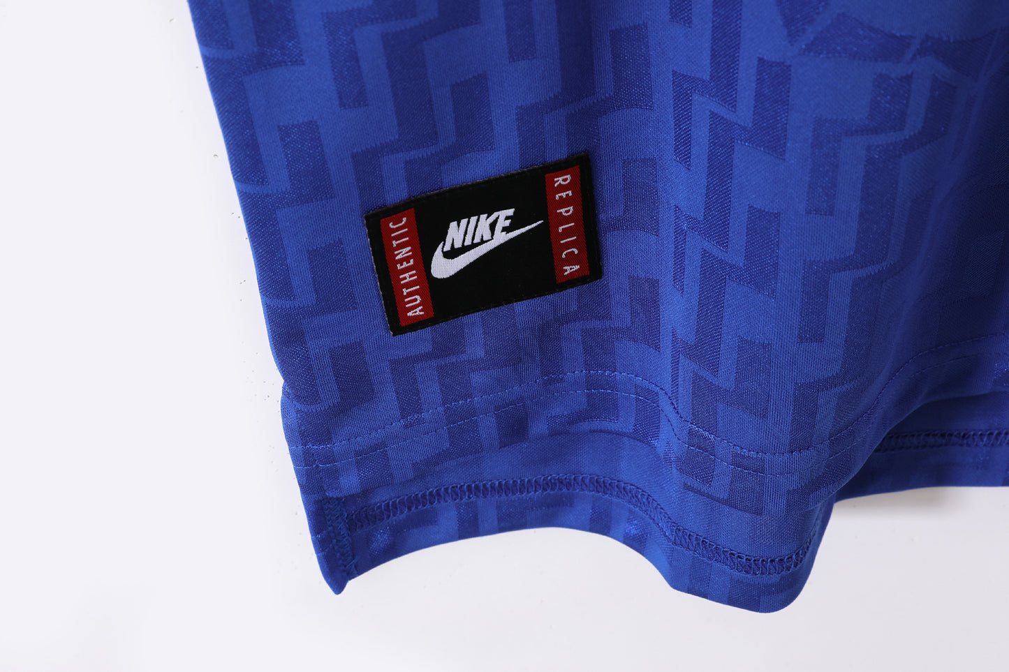 Camiseta Italia Nike Local 1998 Centenario (Francia ’98) – Cuello polo blanco