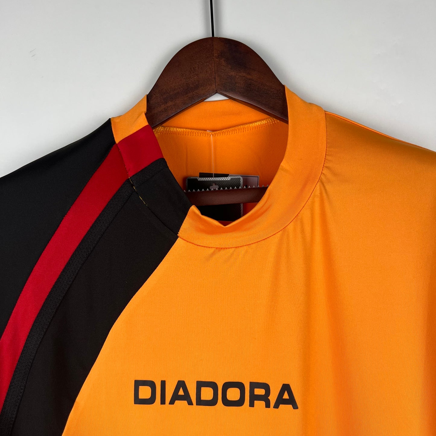AS Roma Third “Arancione” 2003–2004 – Diadora (Retro)