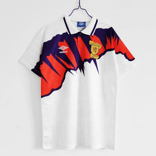 Camiseta Escocia Umbro Away 1991–1993 (Euro ’92 era) – Blanca con gráfico rojo/marino y cuello polo