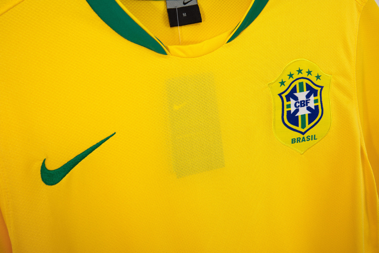 Camiseta Brasil Nike Local 2014/15 (Mundial Brasil 2014) – Amarilla con cuello verde (Dri-FIT)
