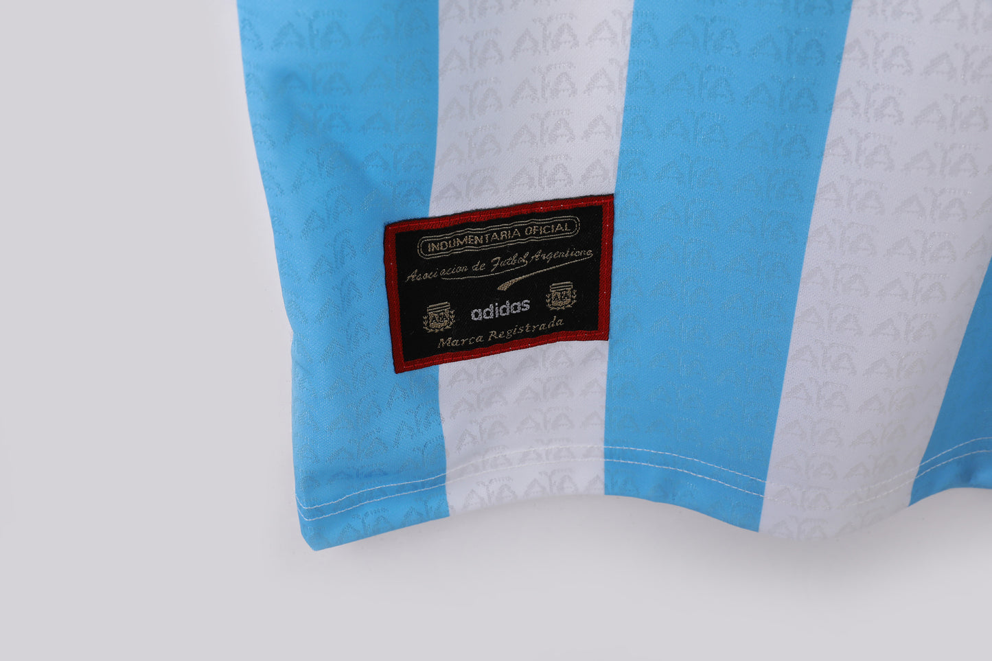 Camiseta Argentina adidas Local 1991–1993 – Rayas Celeste/Blanco – Cuello Polo