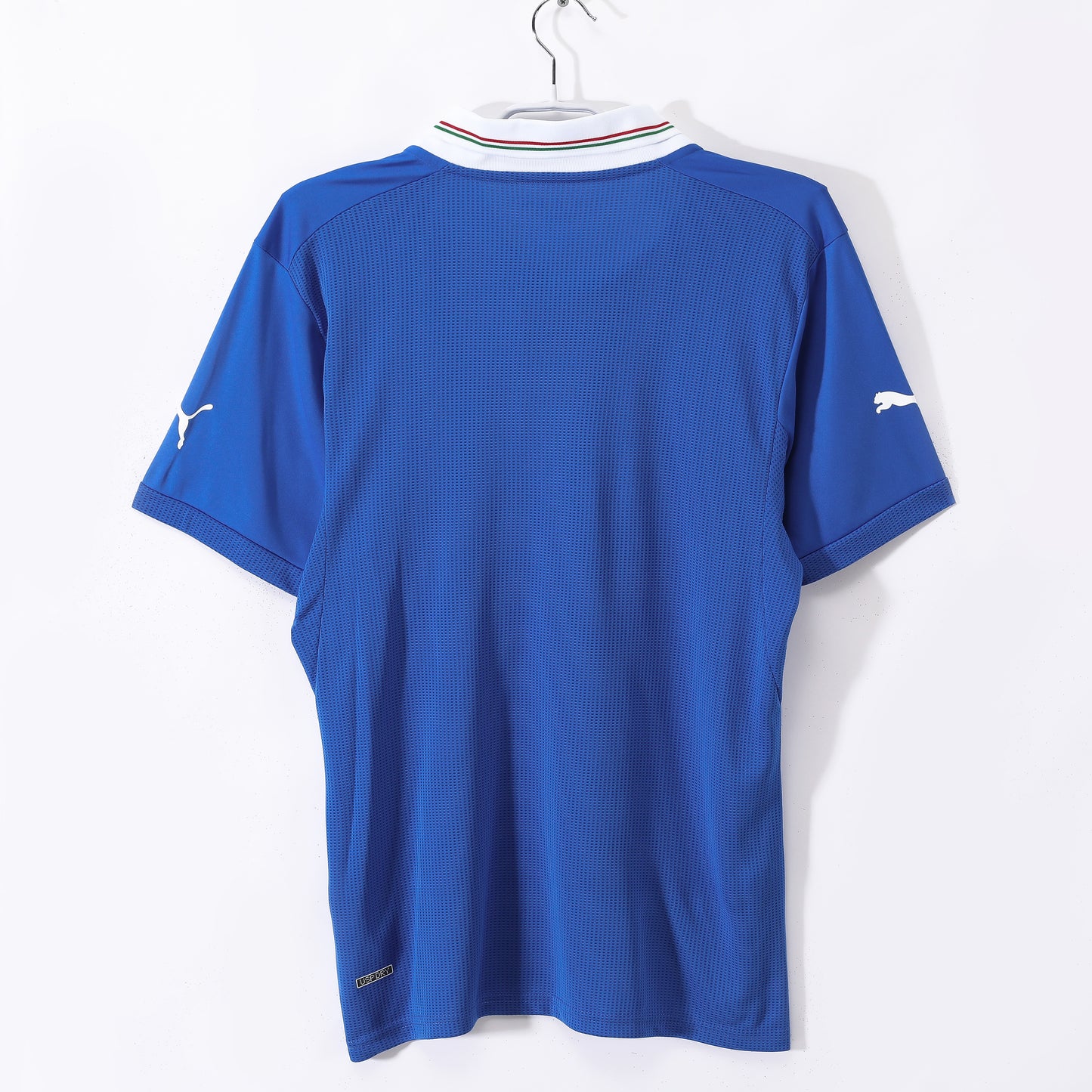 Camiseta Italia Puma Local 2012/13 (Euro 2012) – Azzurra con cuello blanco tricolor