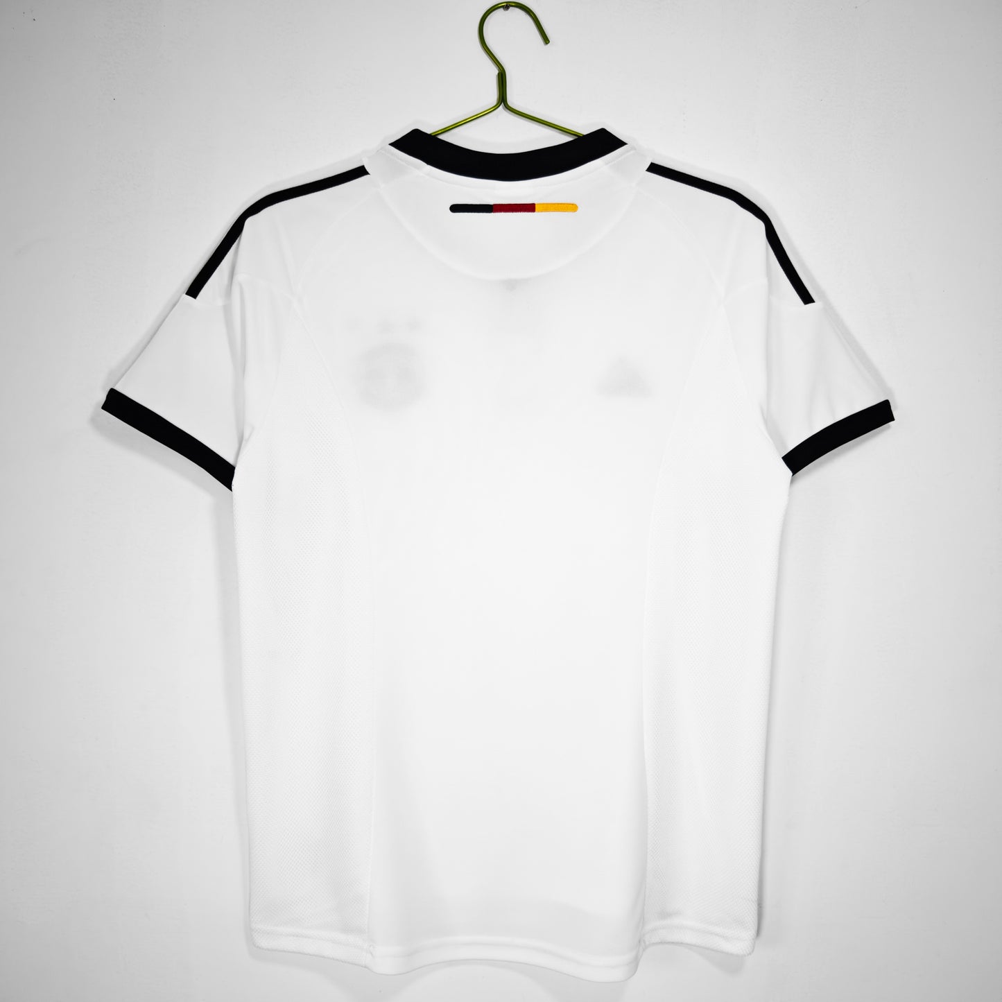 Camiseta Alemania adidas Local 2010/11 (Mundial Sudáfrica 2010) – Blanca con detalles negros – Climacool
