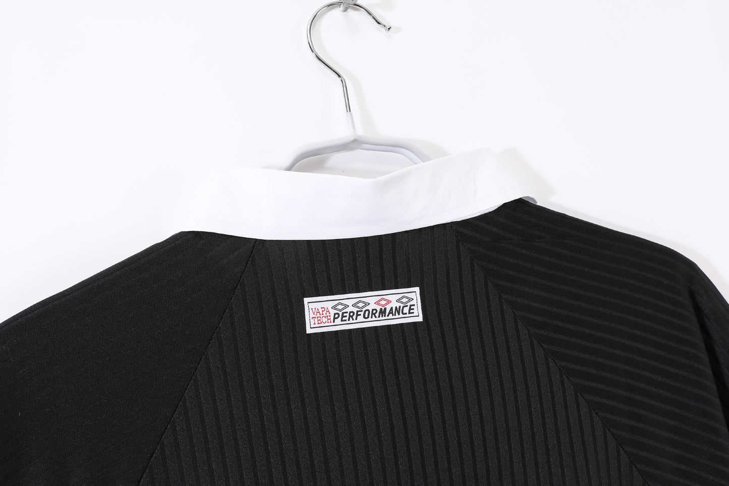 Inglaterra 1998–2000 Training/Pre-Match (Negra) – Umbro