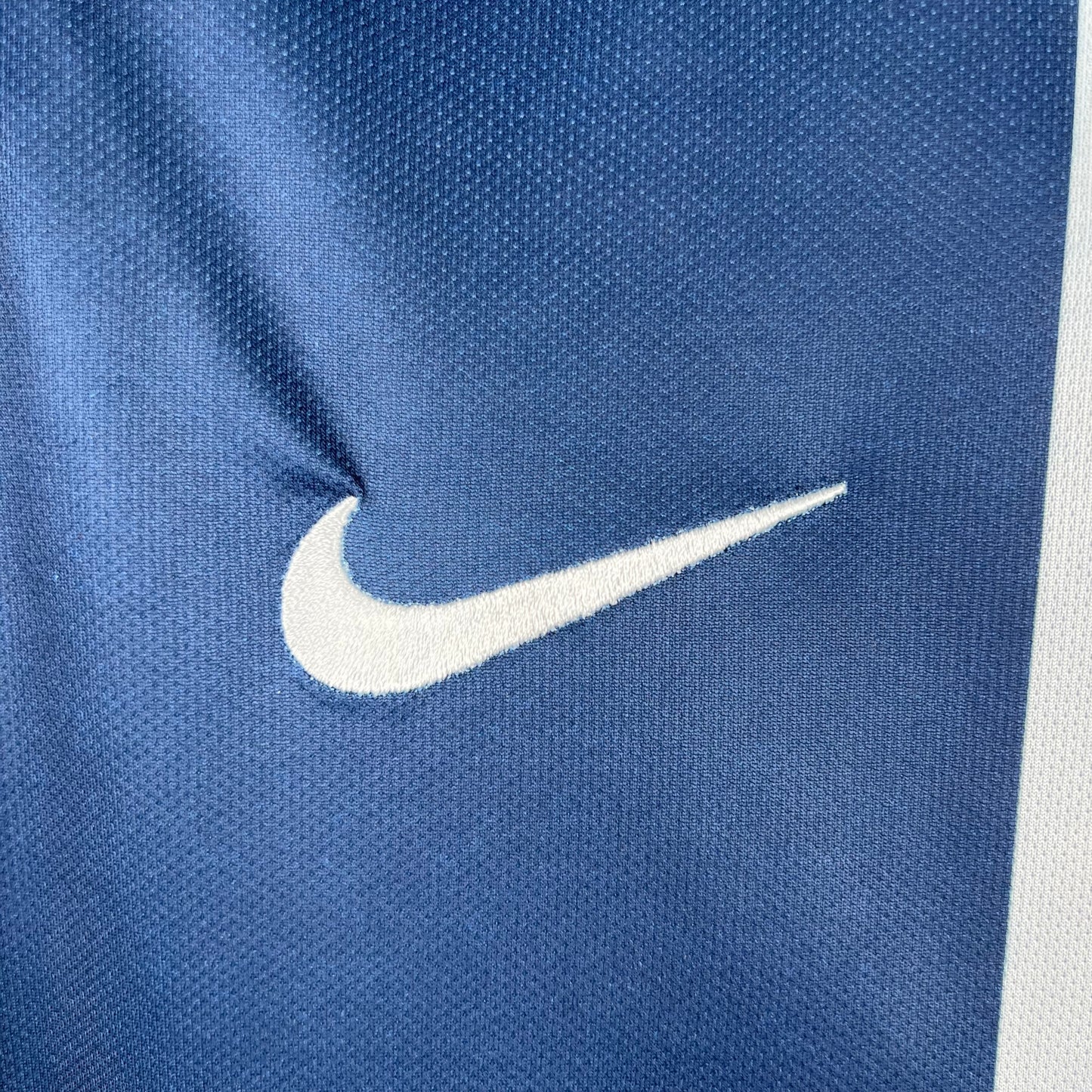 PSG “ALL – Accor Live Limitless” 2019–20 — Camiseta home Nike azul (franja central)