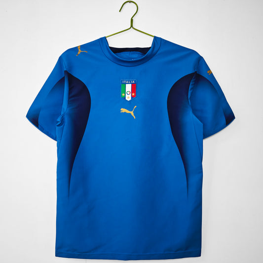 Camiseta Italia Puma Local 2003–2004 (Euro 2004) – Azzurra con logos dorados