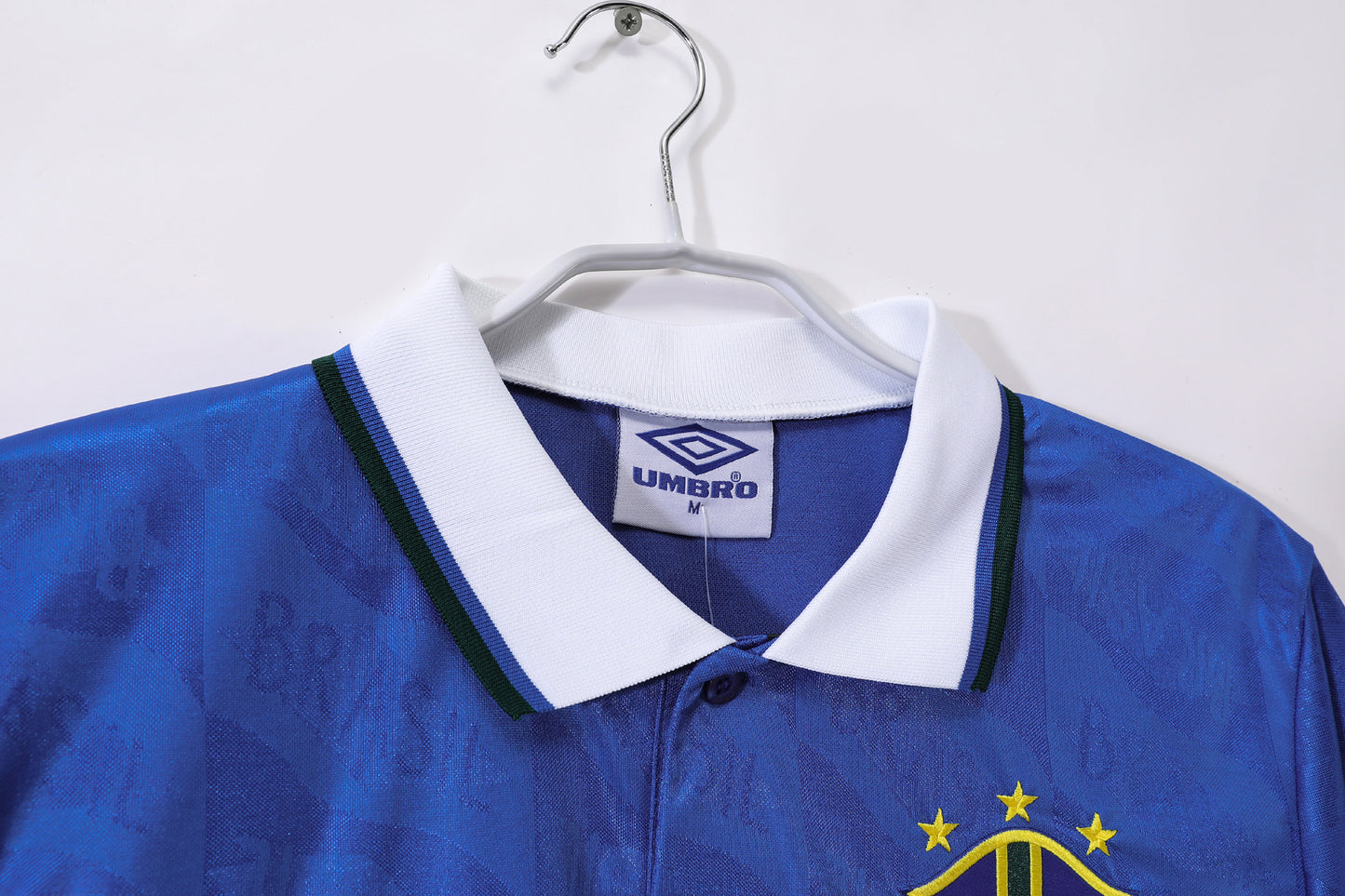 Camiseta Brasil Umbro Visitante 1995–1996 – Azul con cuello polo (4 estrellas)