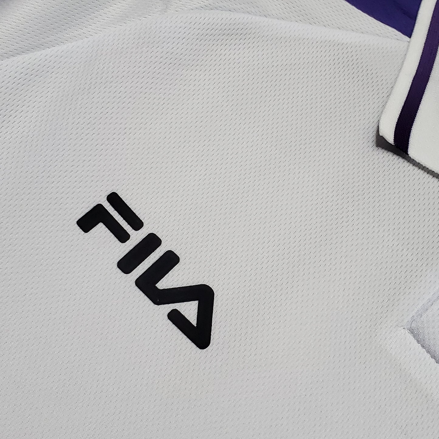 ACF Fiorentina “Nintendo” 1998–99 — Camiseta away retro Fila blanca