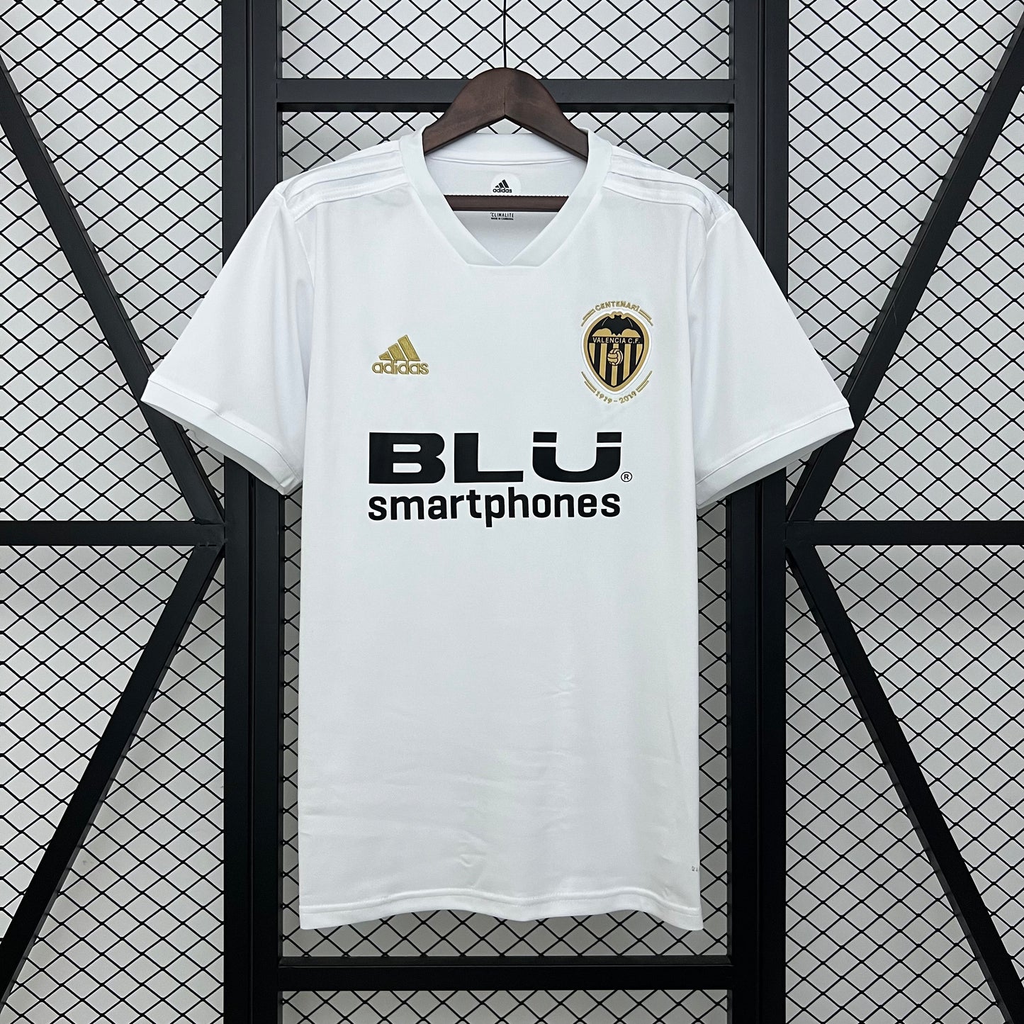 Valencia CF “BLU Smartphones” Centenario 2018–19 — Camiseta home Adidas blanca (escudo dorado)