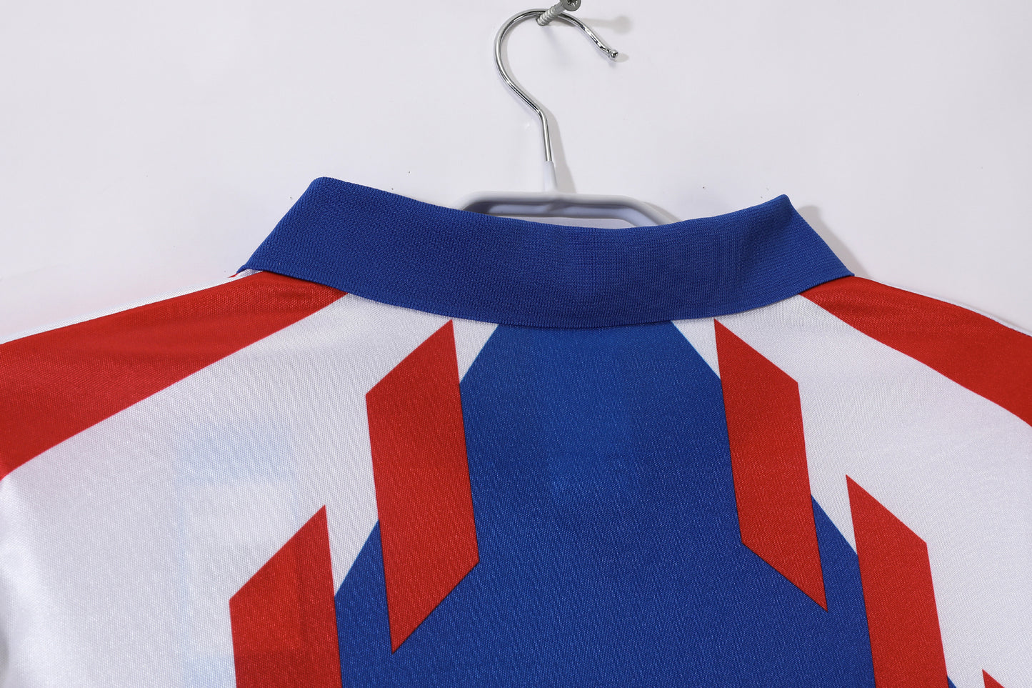 Camiseta Francia adidas Local finales 80s (1988–1990 aprox.) – Azul con chevrons rojos
