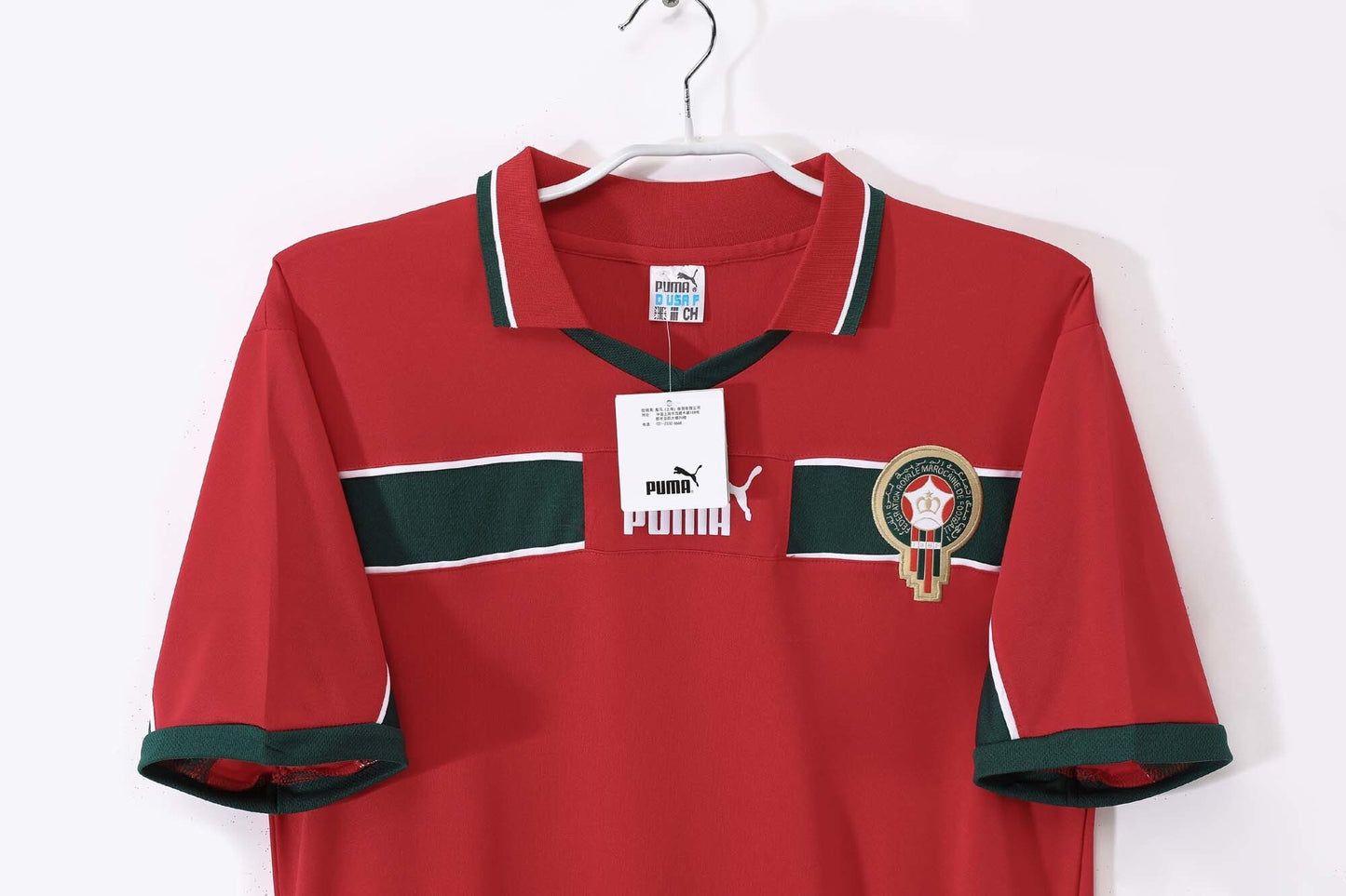 Camiseta Marruecos Puma Local 2004–2006 – Roja con banda verde (Leones del Atlas)