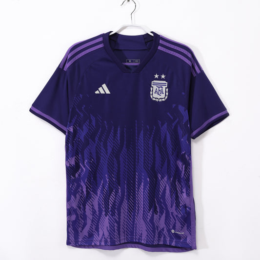 Camiseta Argentina adidas Visitante 2022/23 (Qatar) – Morada/Violeta – AEROREADY – 2 estrellas