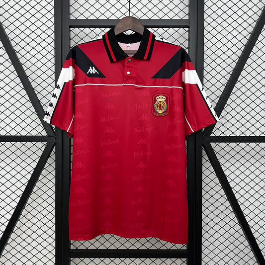 RCD Mallorca 1995–97 — Camiseta home Kappa roja (taping Omini)