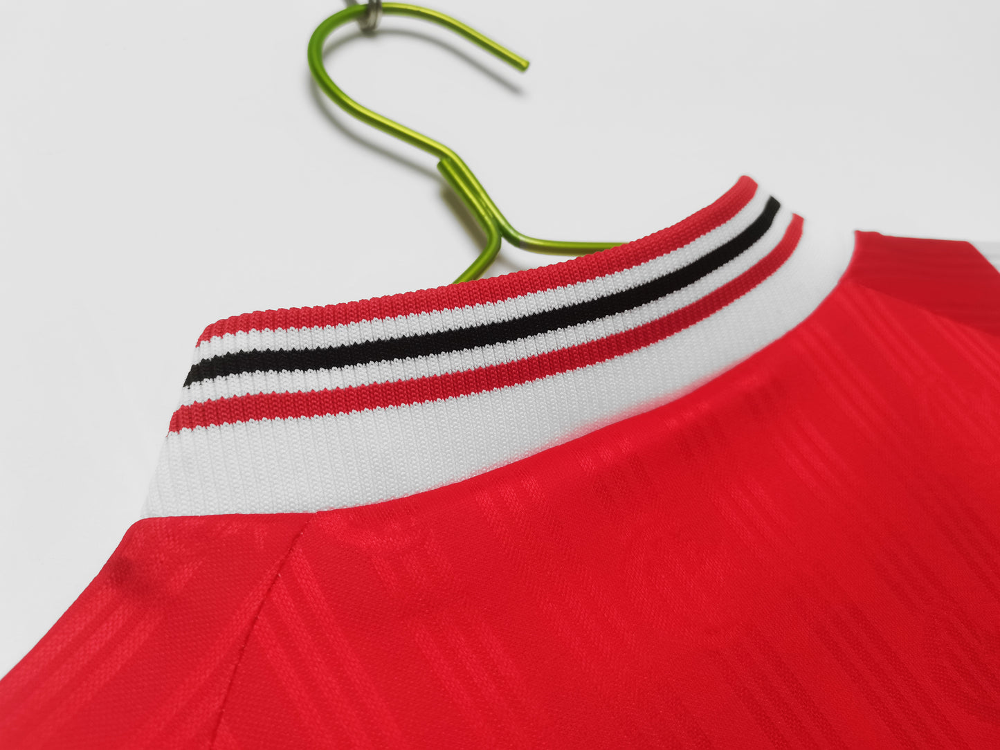 Turquía TFF adidas — Home rojo | Estilo mediados 90s, era Euro ’96 (Hakan Şükür & Rüştü)