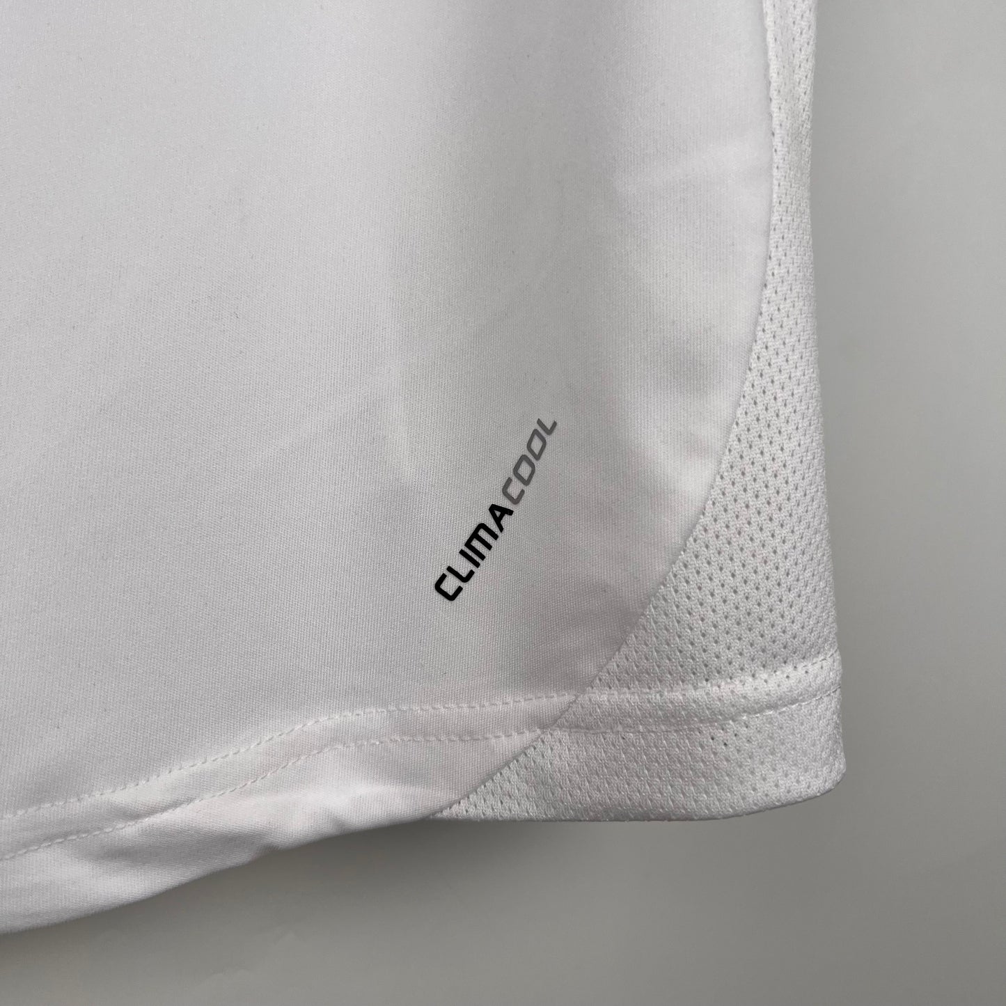 AC Milan Away 2007–2009 “bwin” – adidas (Retro)