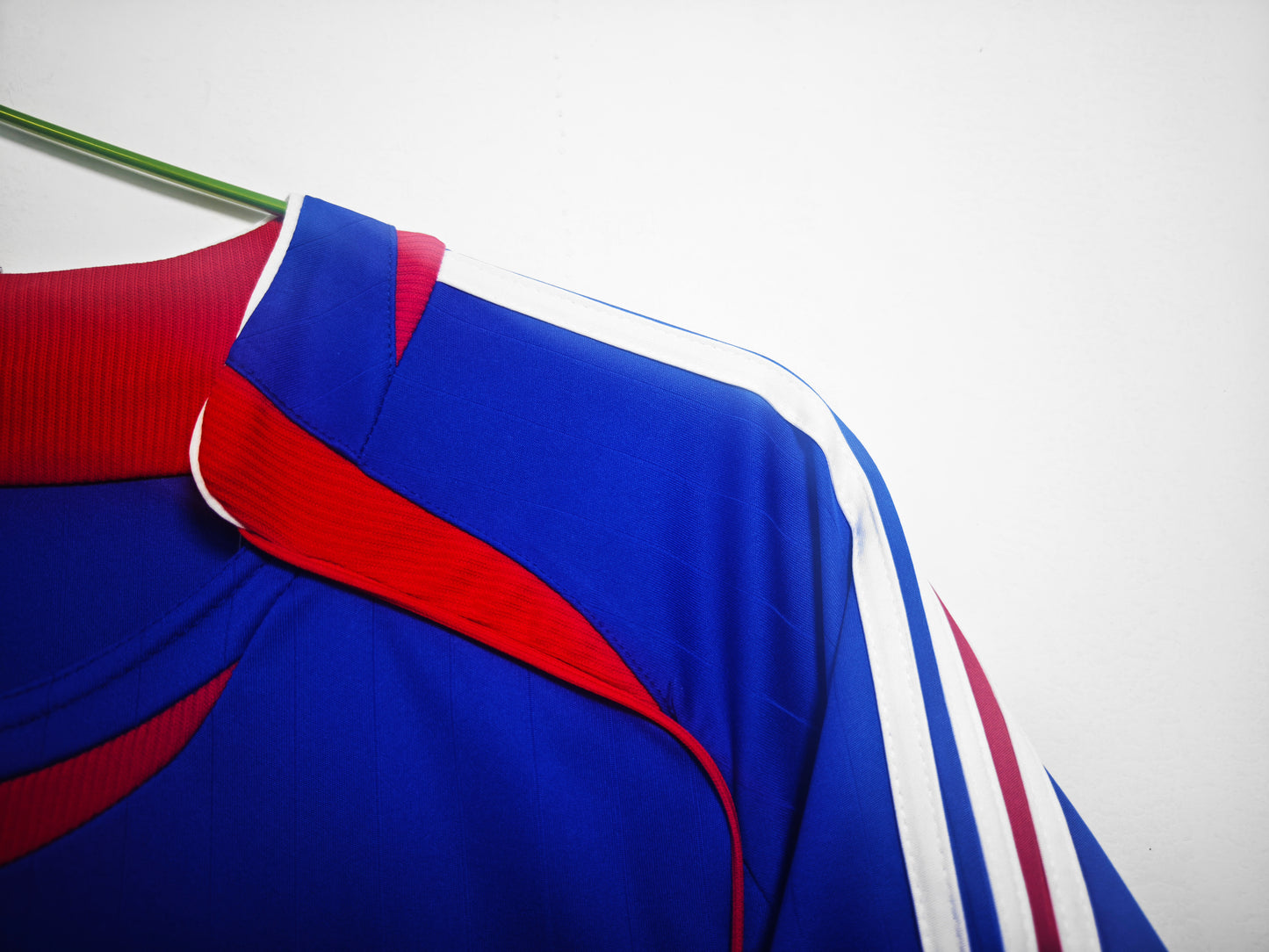 Camiseta Francia adidas Local 2006/08 (Mundial 2006) – Azul con detalles rojos y blancos – Climacool