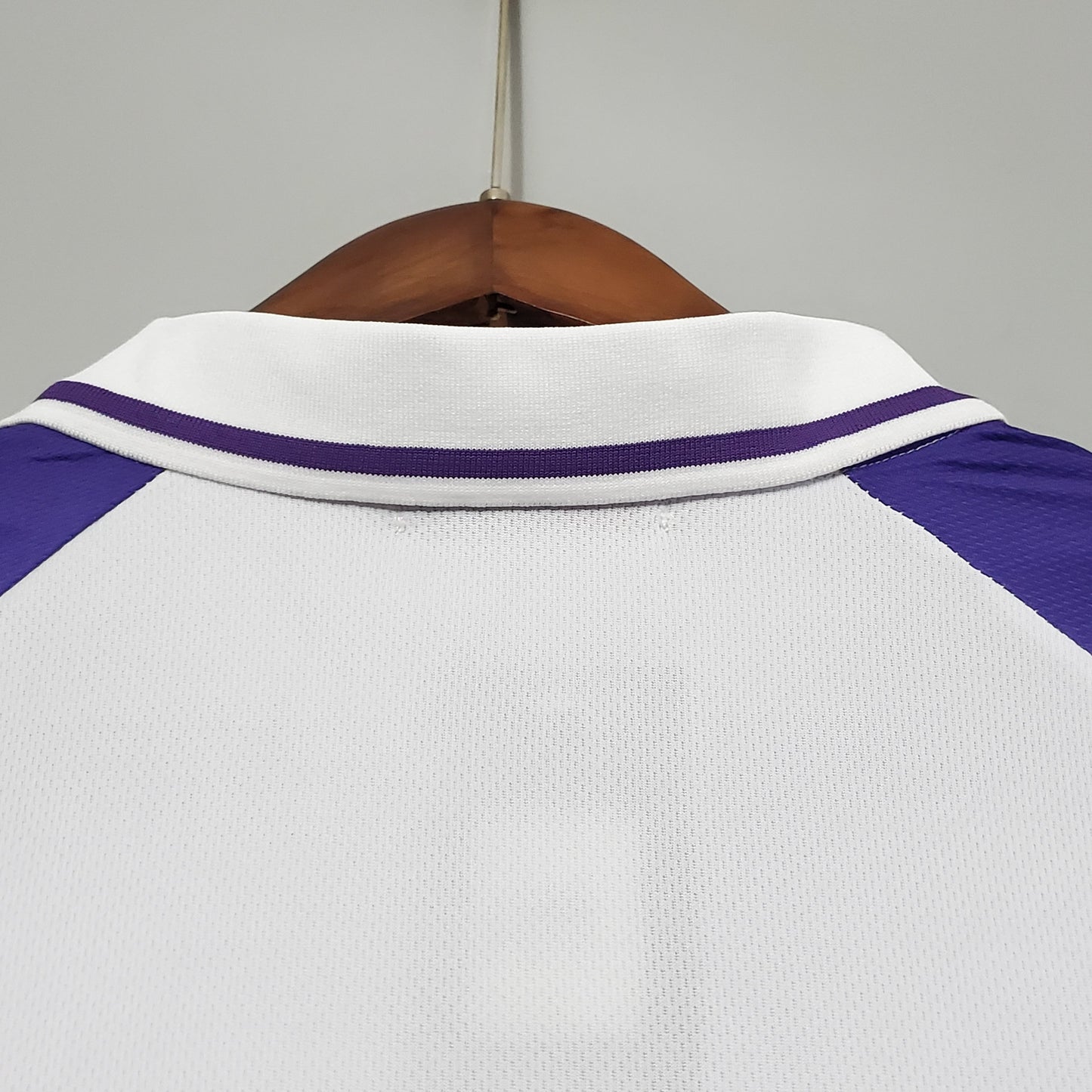 ACF Fiorentina “Nintendo” 1998–99 — Camiseta away retro Fila blanca